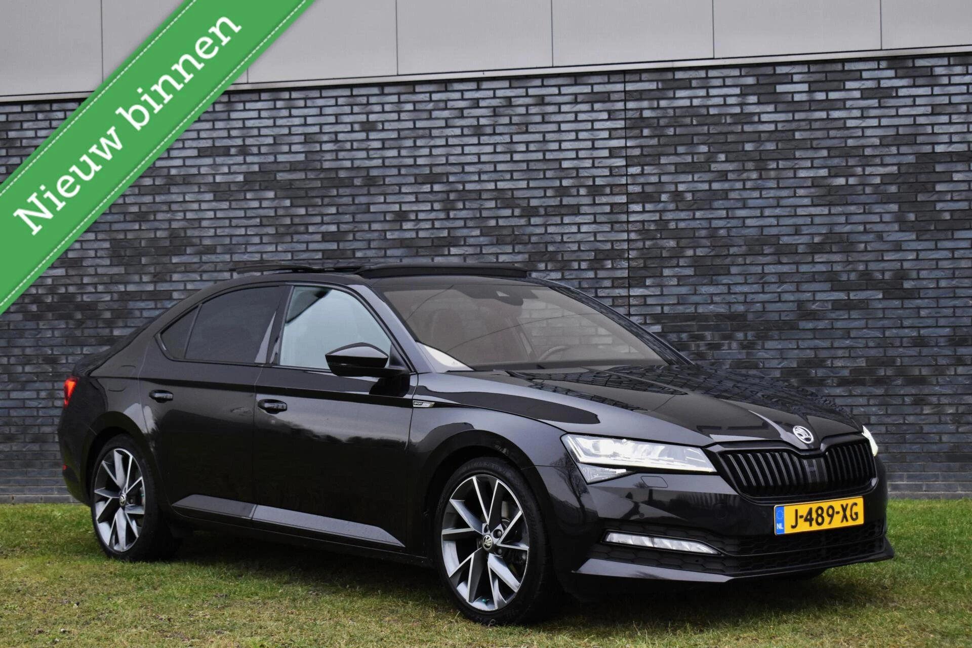 Hoofdafbeelding Škoda Superb