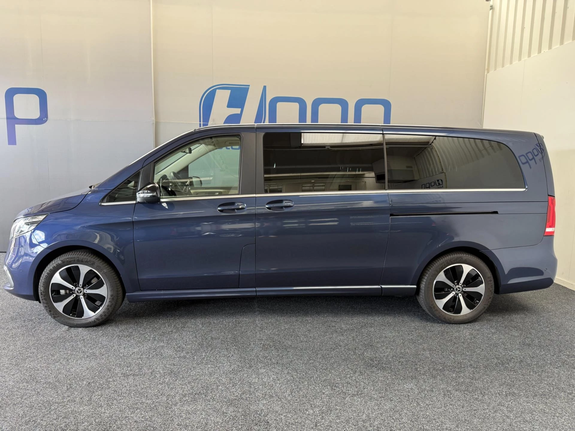 Hoofdafbeelding Mercedes-Benz EQV