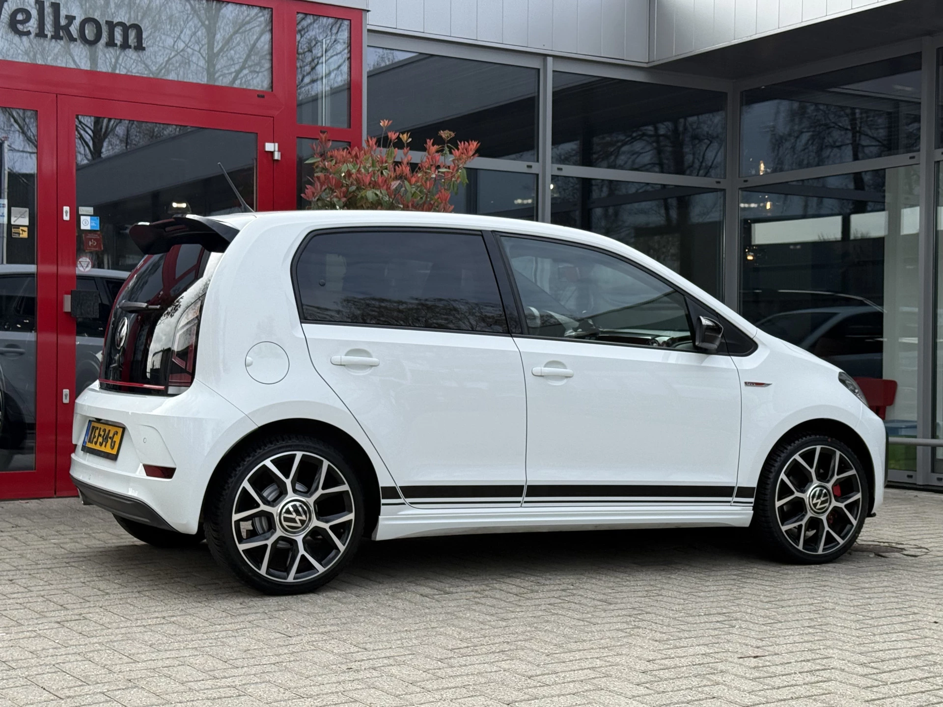 Hoofdafbeelding Volkswagen up!
