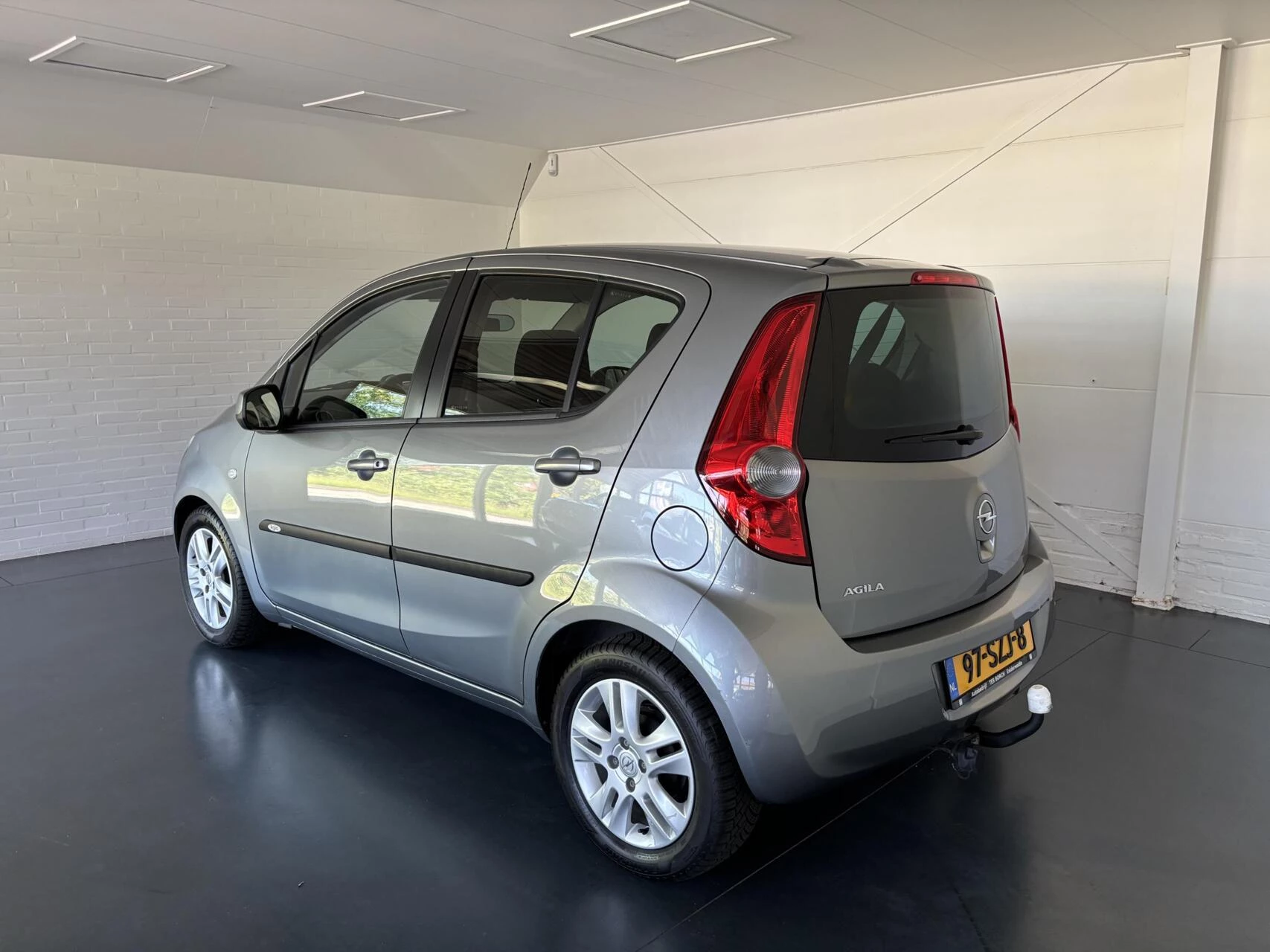 Hoofdafbeelding Opel Agila