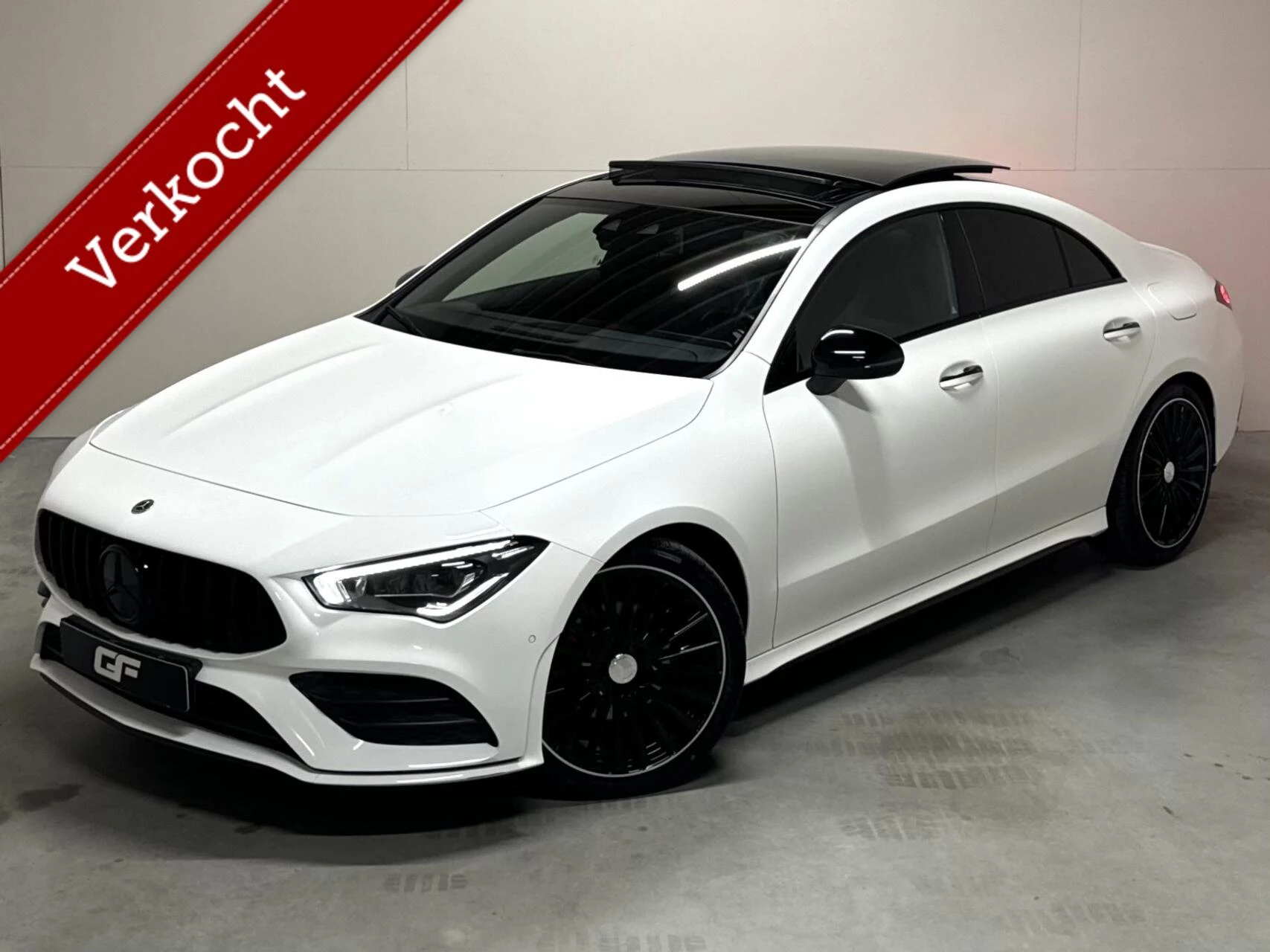 Hoofdafbeelding Mercedes-Benz CLA