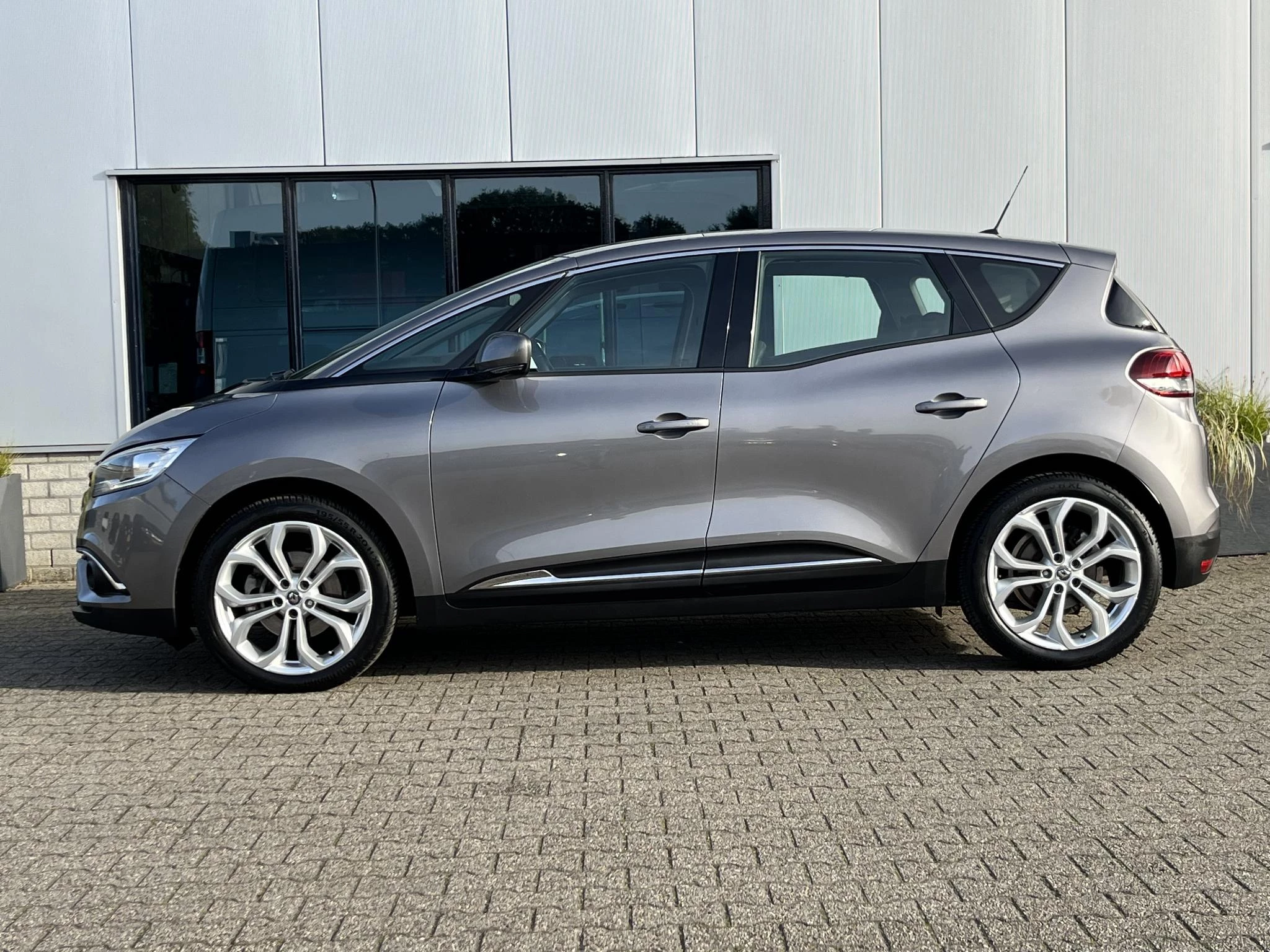 Hoofdafbeelding Renault Scénic