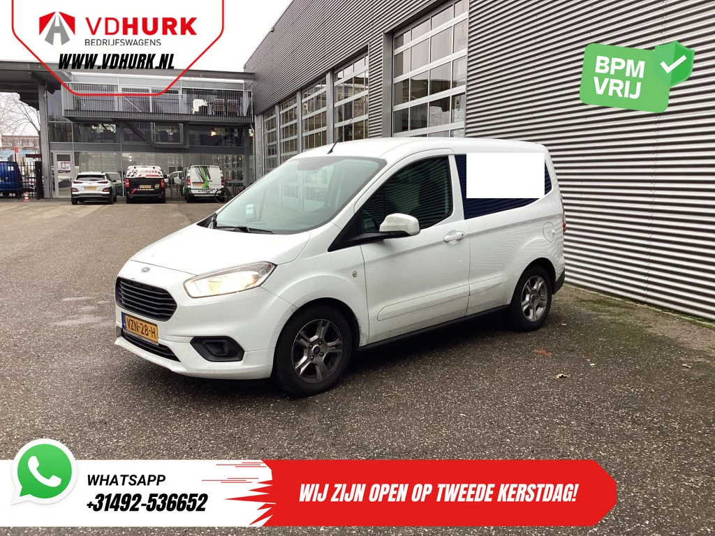 Hoofdafbeelding Ford Transit Courier