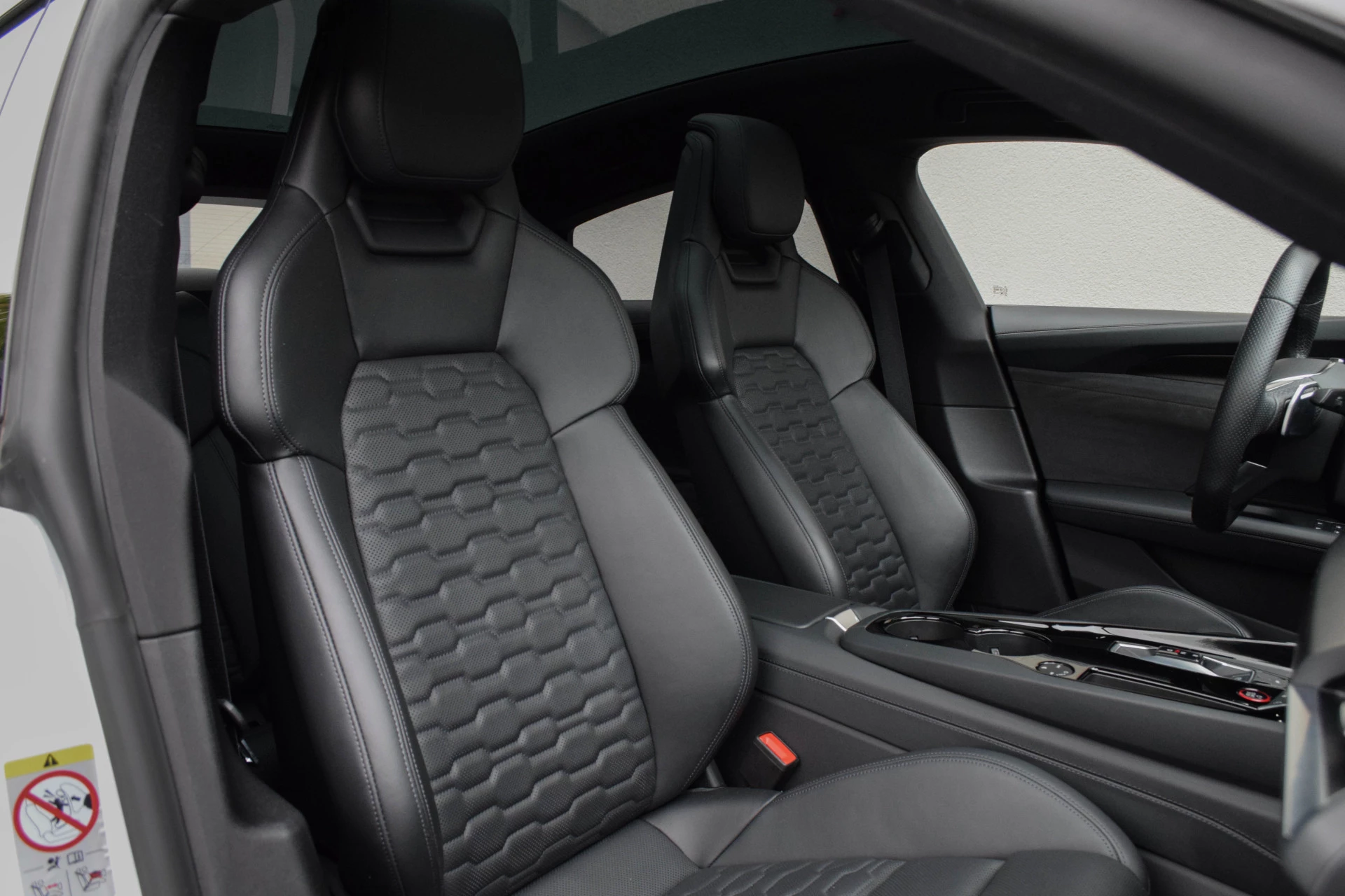 Hoofdafbeelding Audi e-tron GT