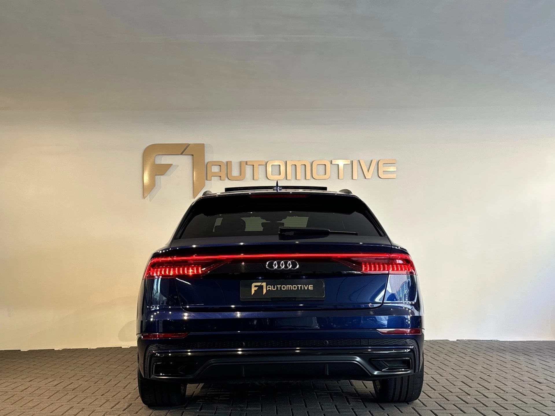 Hoofdafbeelding Audi Q8