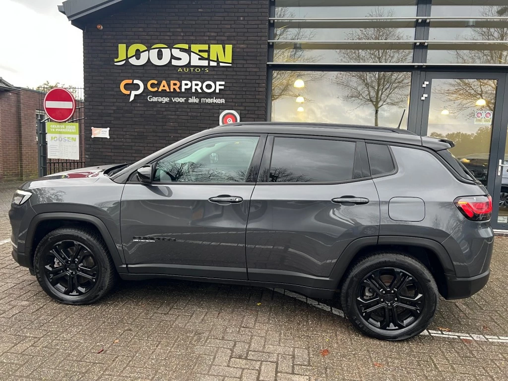 Hoofdafbeelding Jeep Compass
