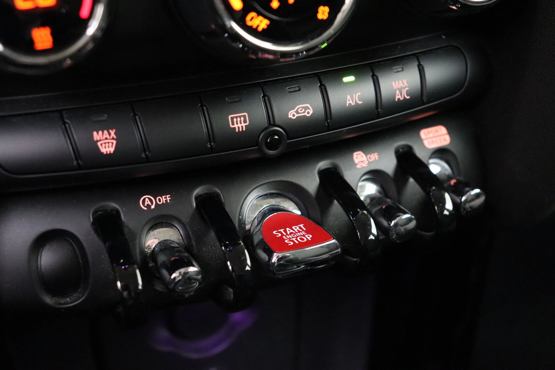 Hoofdafbeelding MINI One