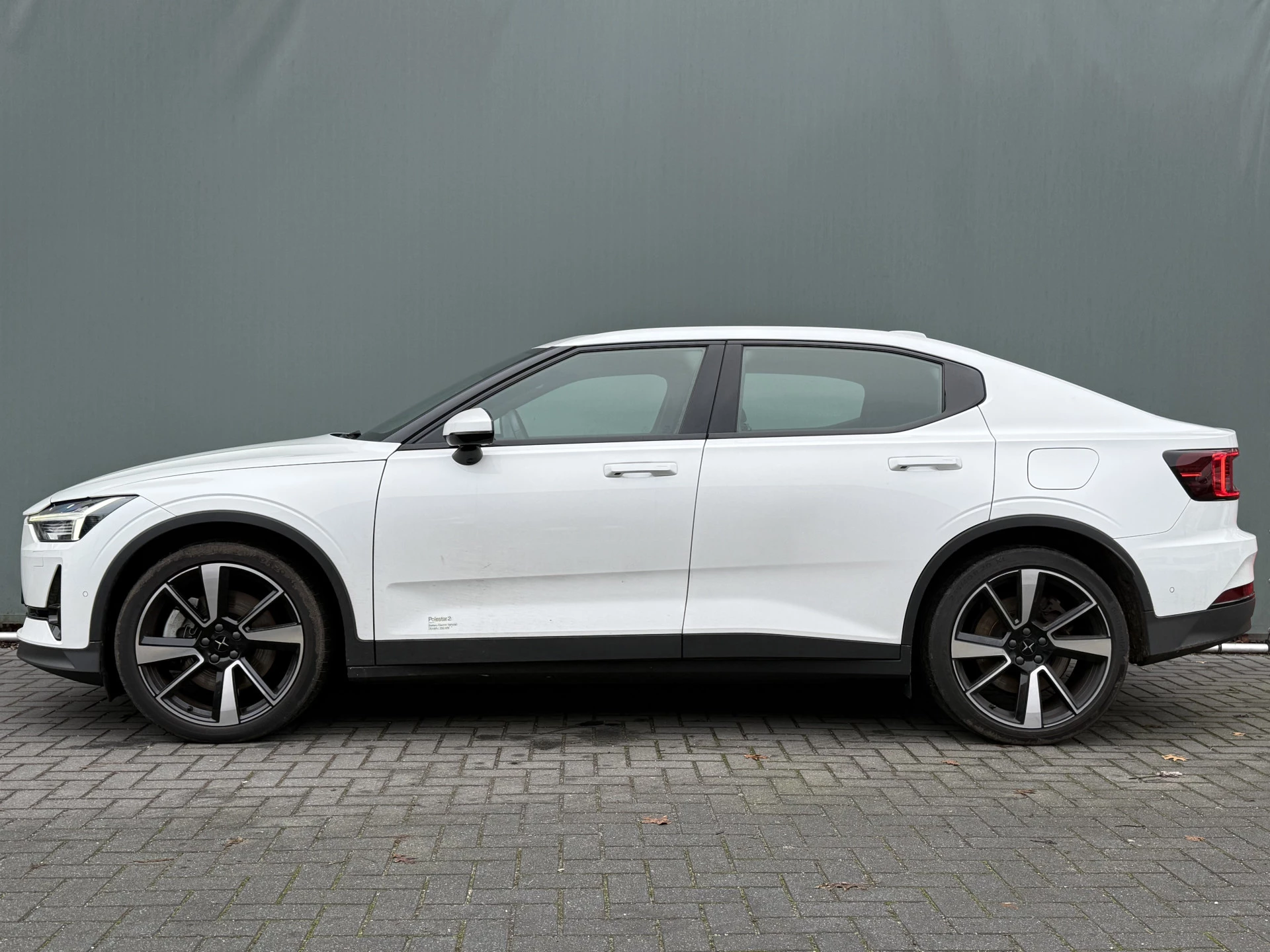 Hoofdafbeelding Polestar 2