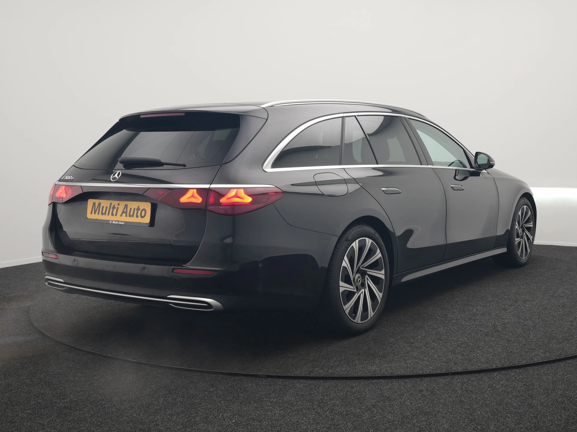 Hoofdafbeelding Mercedes-Benz E-Klasse