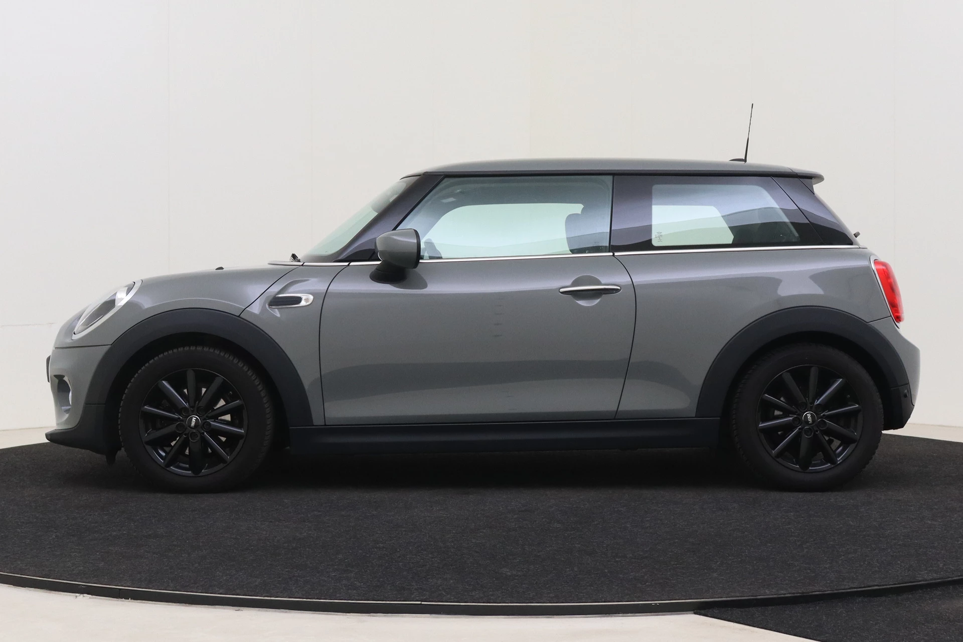 Hoofdafbeelding MINI One