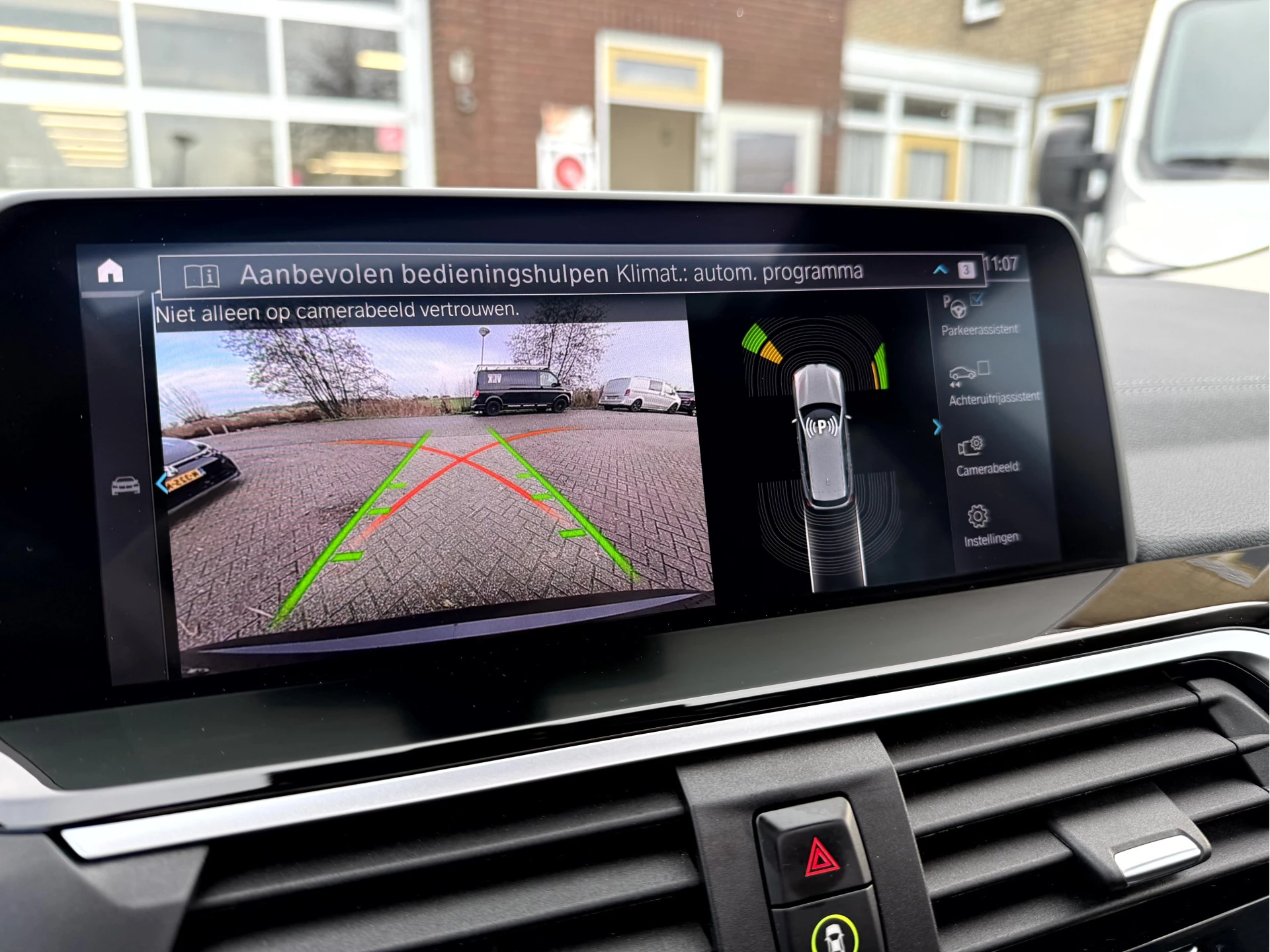 Hoofdafbeelding BMW iX3