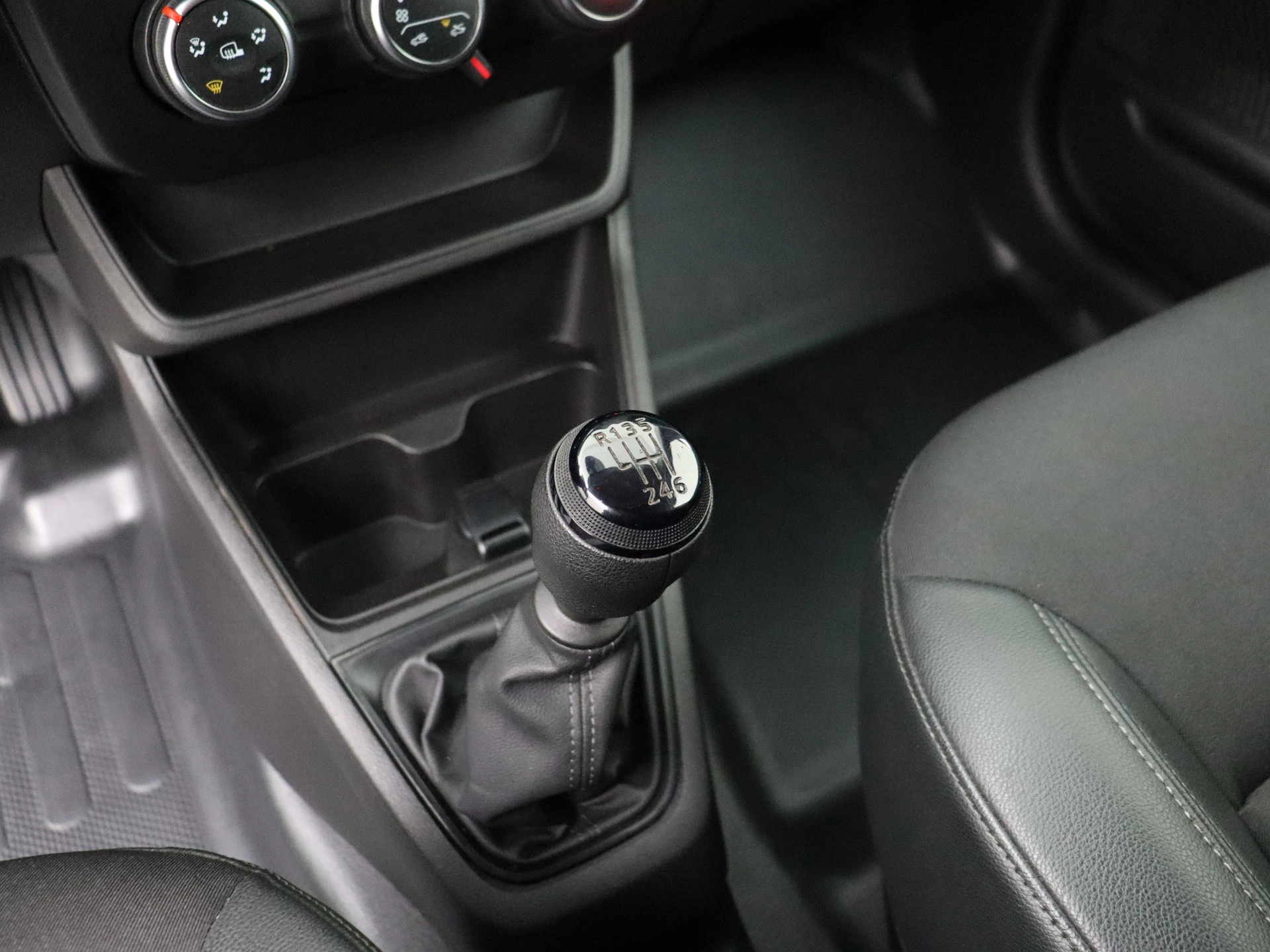 Hoofdafbeelding Renault Express