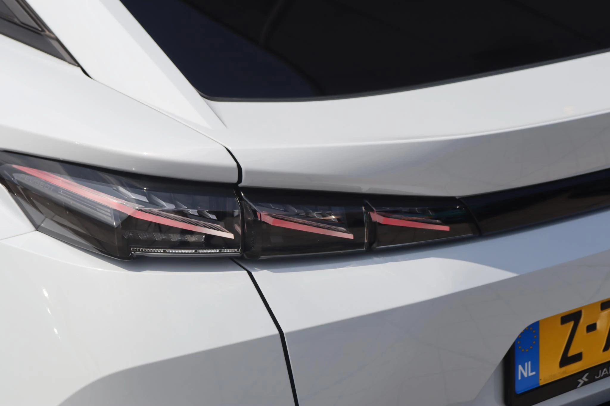 Hoofdafbeelding Peugeot 408