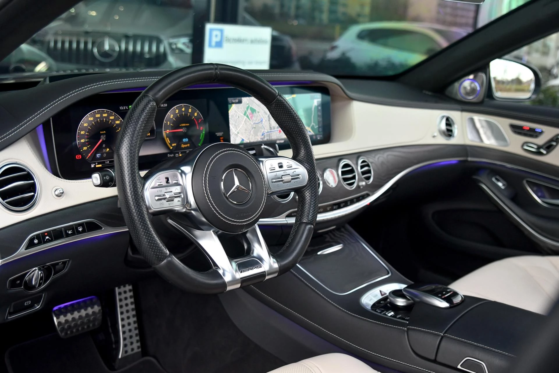 Hoofdafbeelding Mercedes-Benz S-Klasse