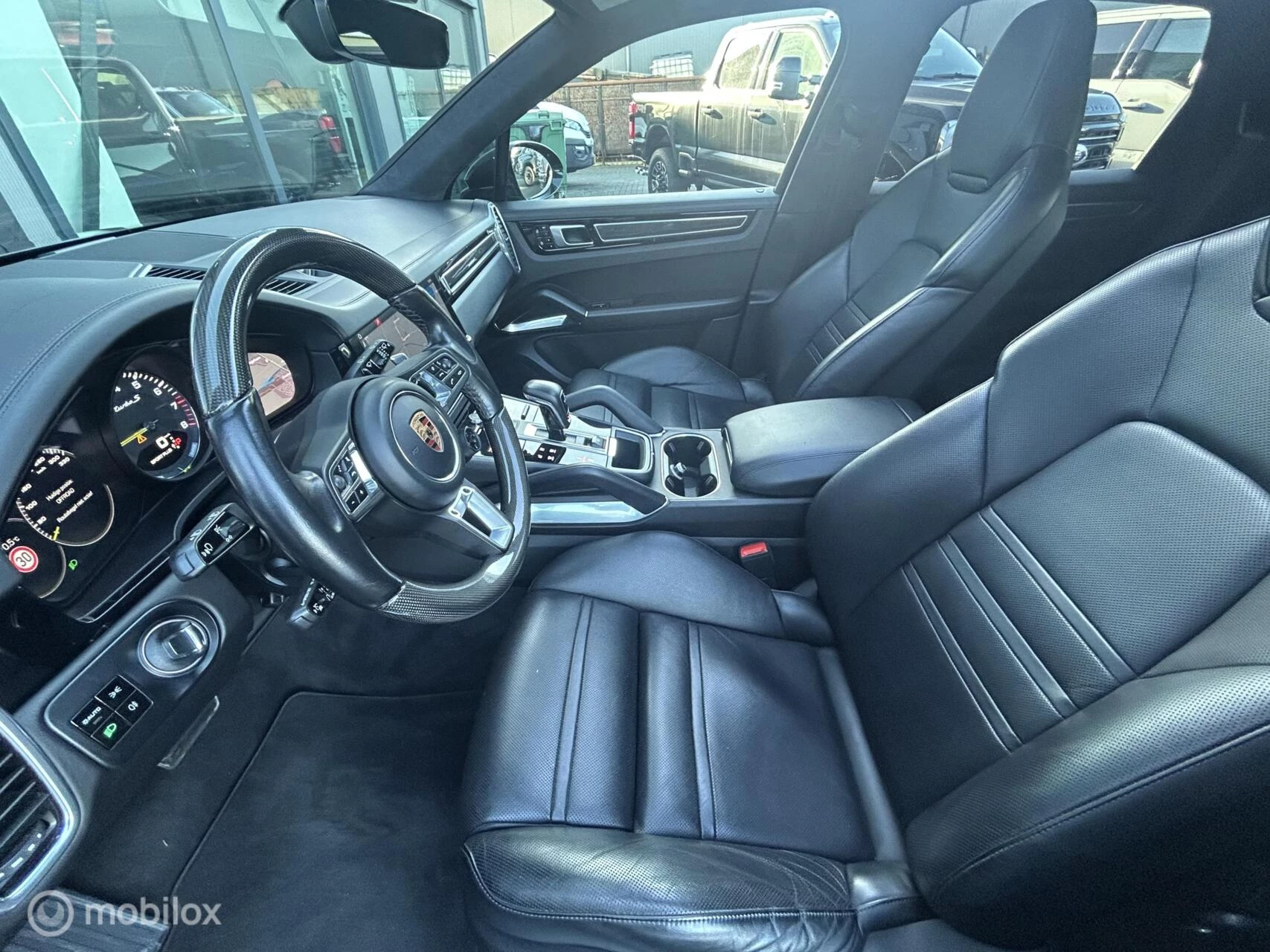 Hoofdafbeelding Porsche Cayenne