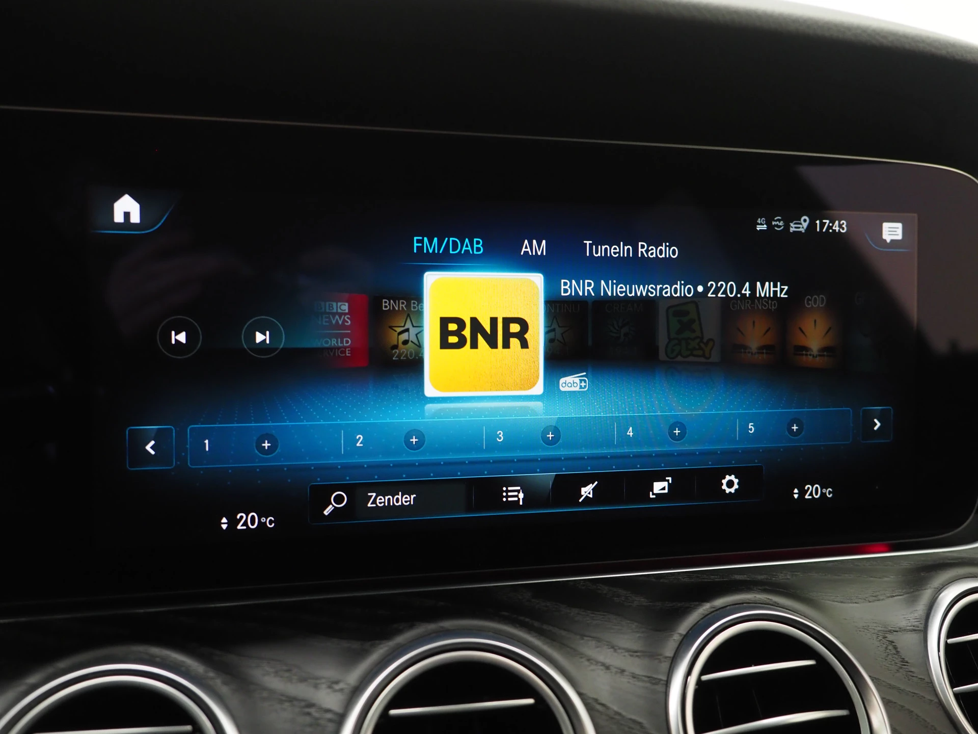 Hoofdafbeelding Mercedes-Benz E-Klasse