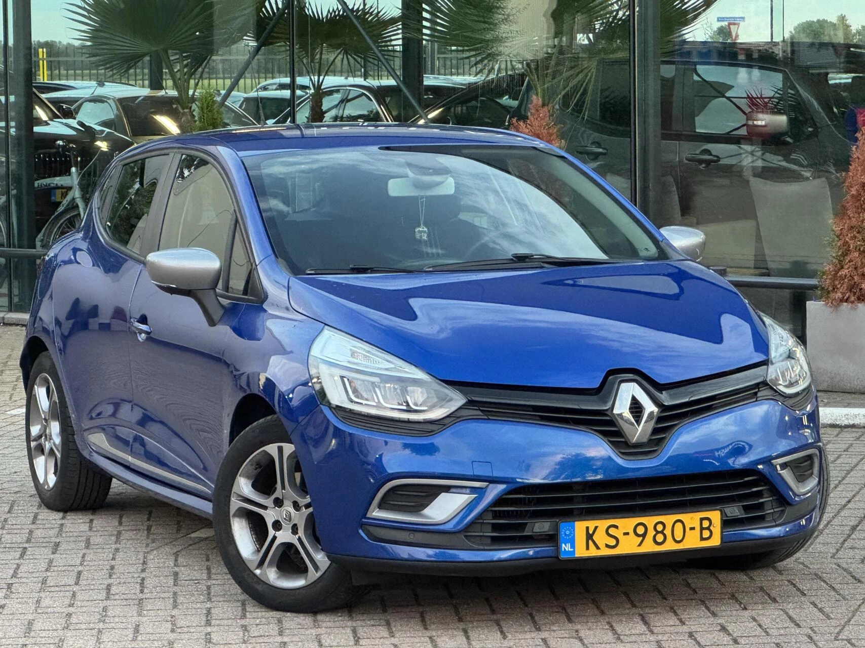 Hoofdafbeelding Renault Clio