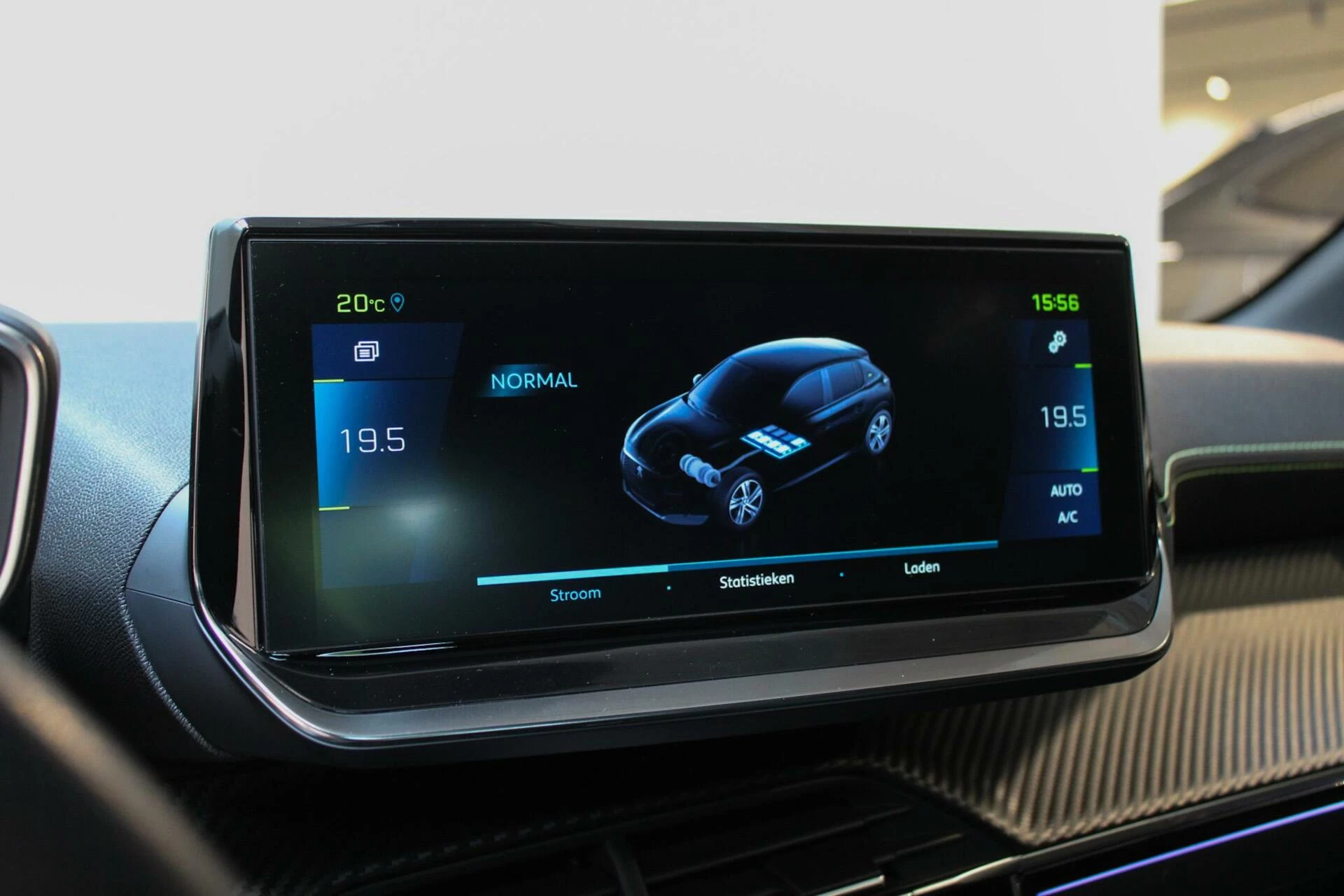 Hoofdafbeelding Peugeot e-208