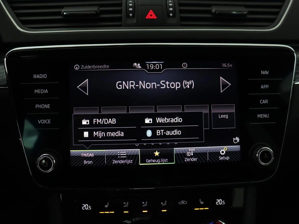 Hoofdafbeelding Škoda Superb