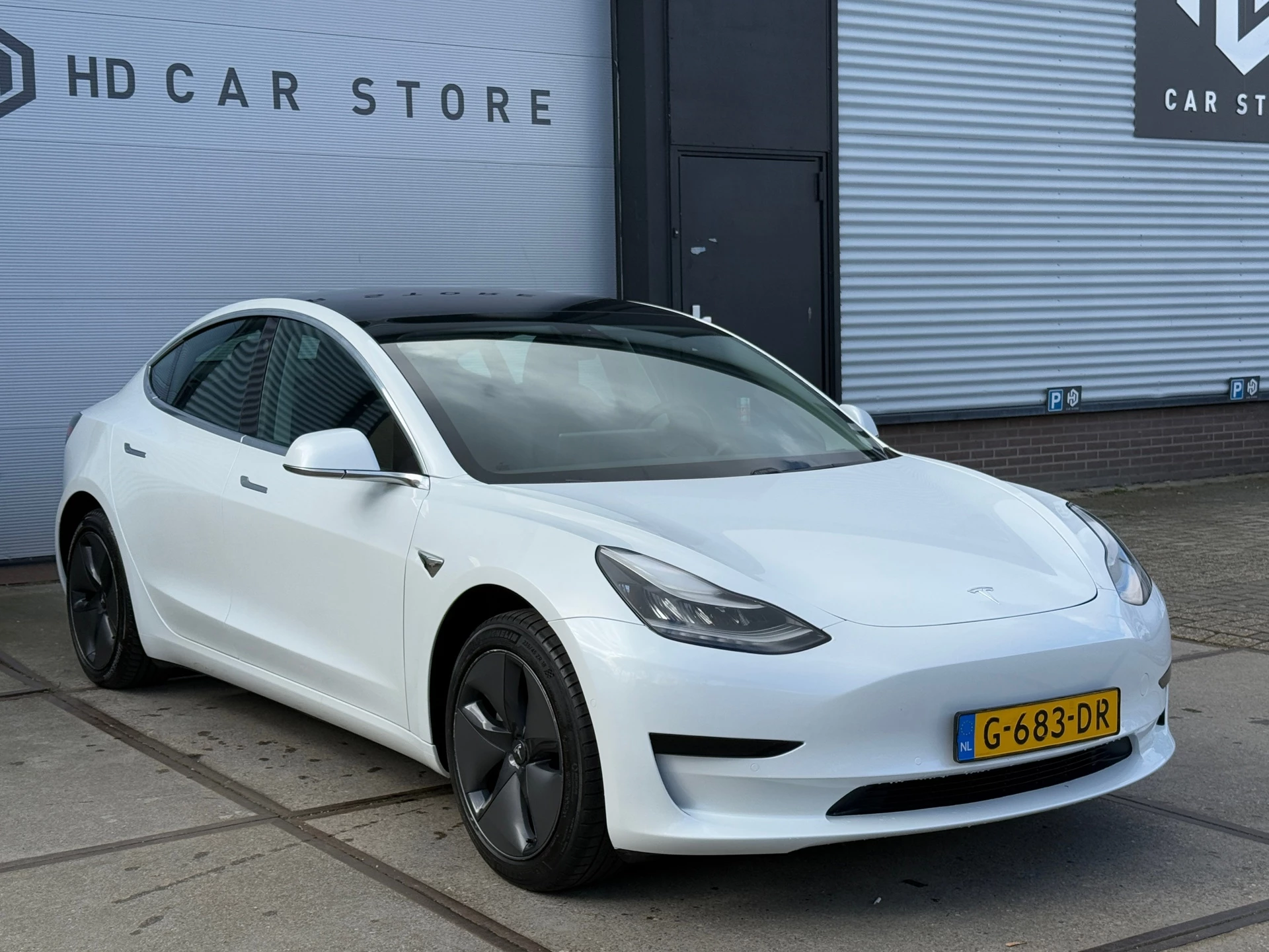 Hoofdafbeelding Tesla Model 3