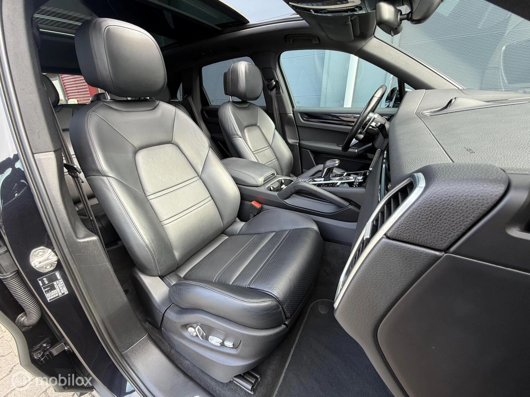 Hoofdafbeelding Porsche Cayenne