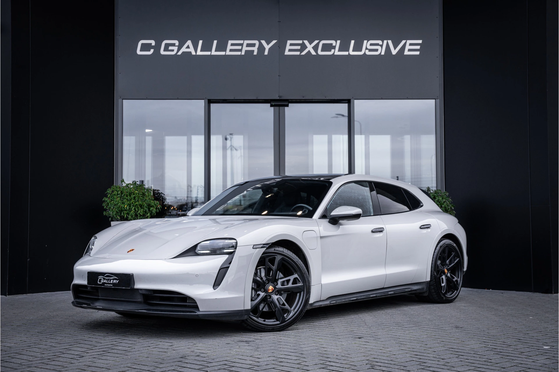 Hoofdafbeelding Porsche Taycan