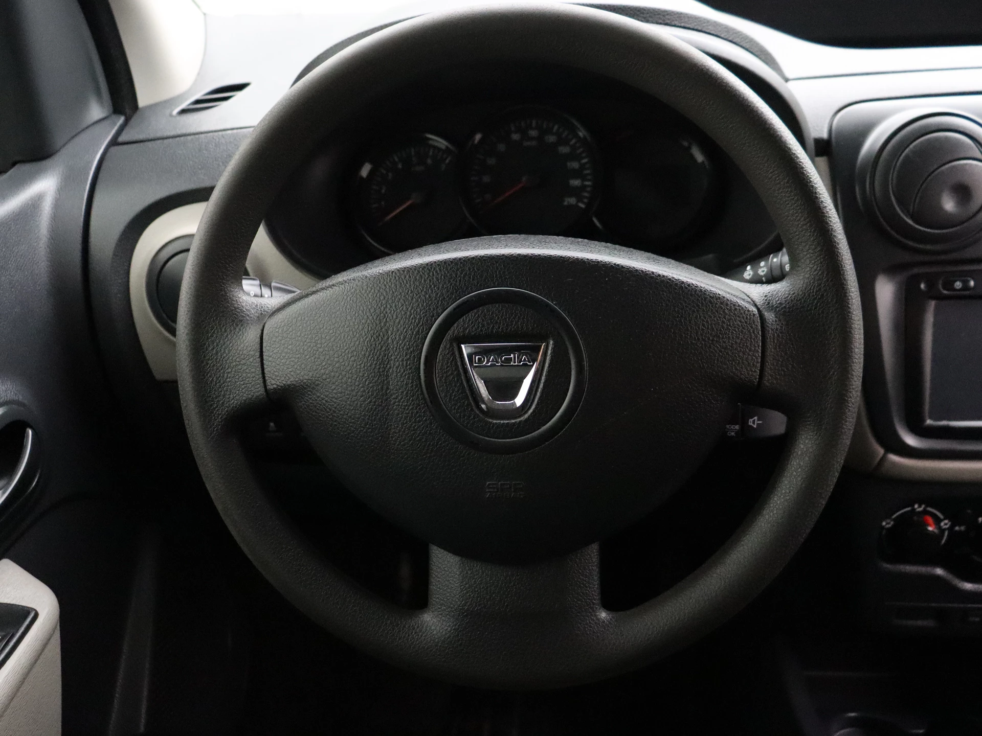 Hoofdafbeelding Dacia Dokker