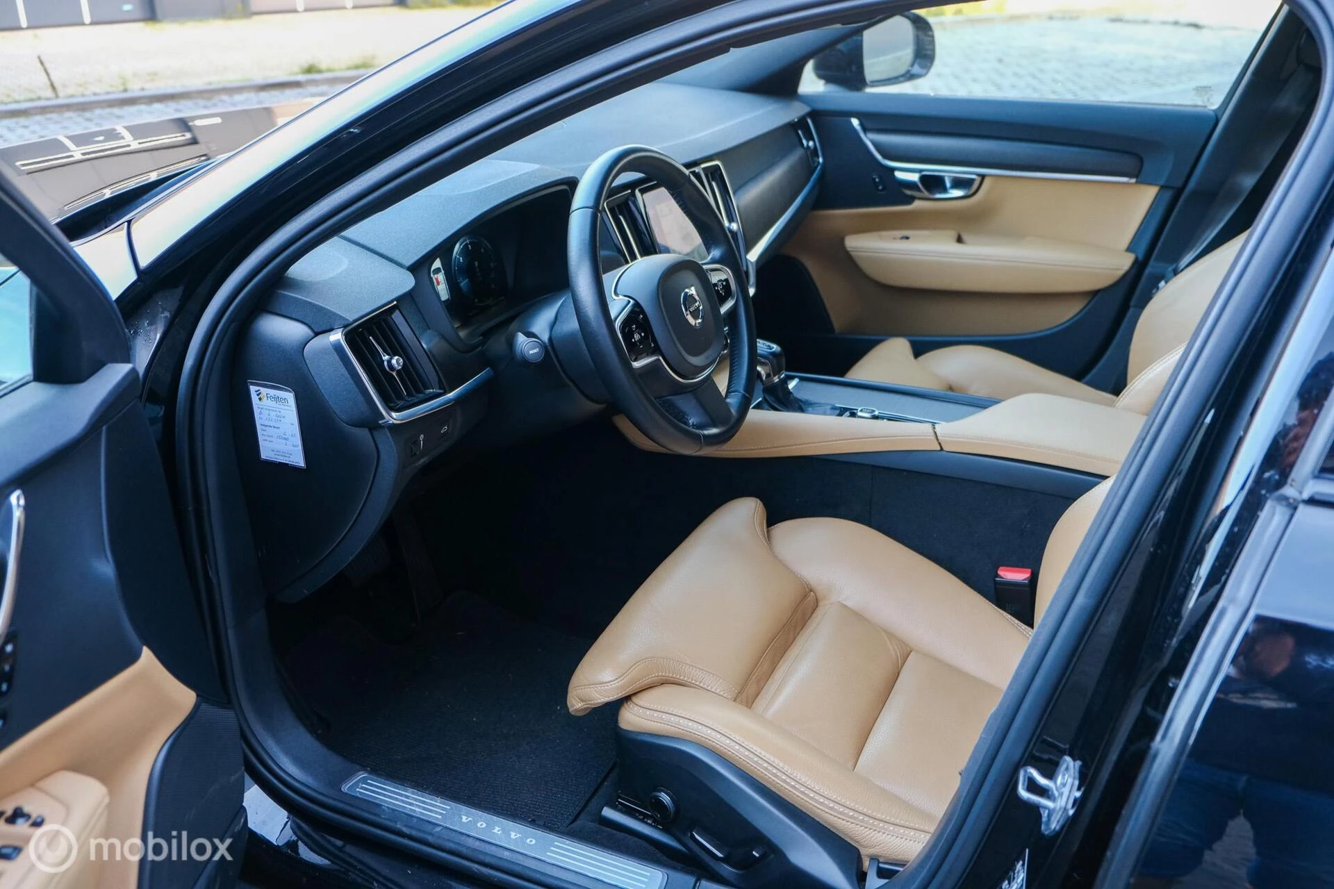 Hoofdafbeelding Volvo V90