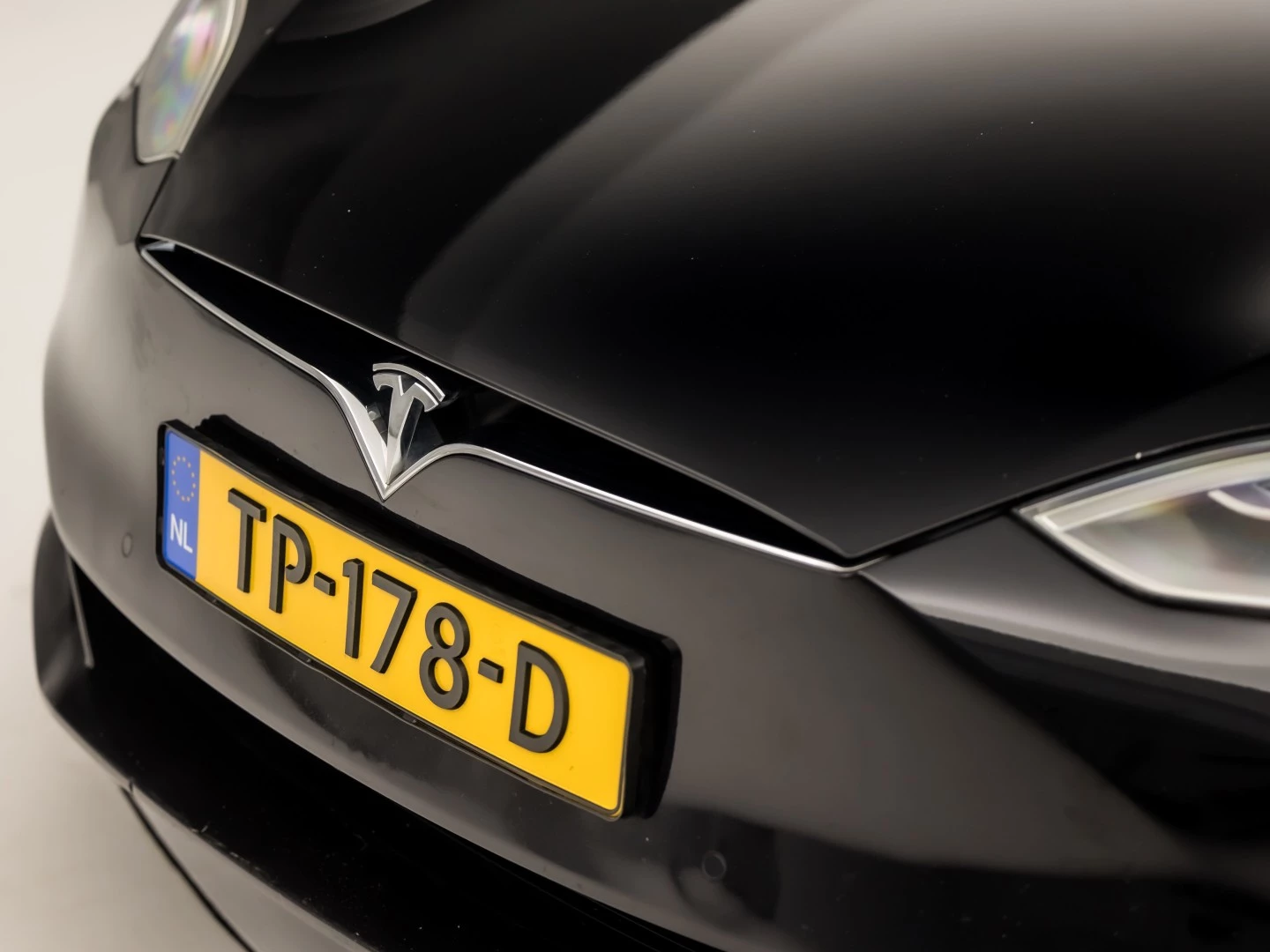 Hoofdafbeelding Tesla Model S