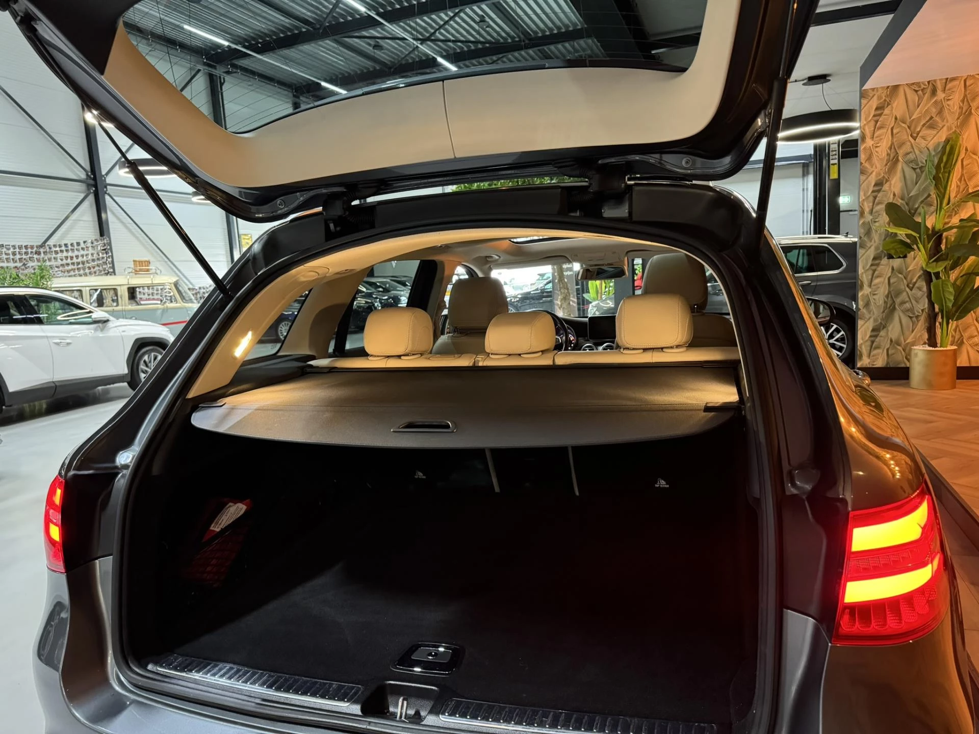 Hoofdafbeelding Mercedes-Benz GLC