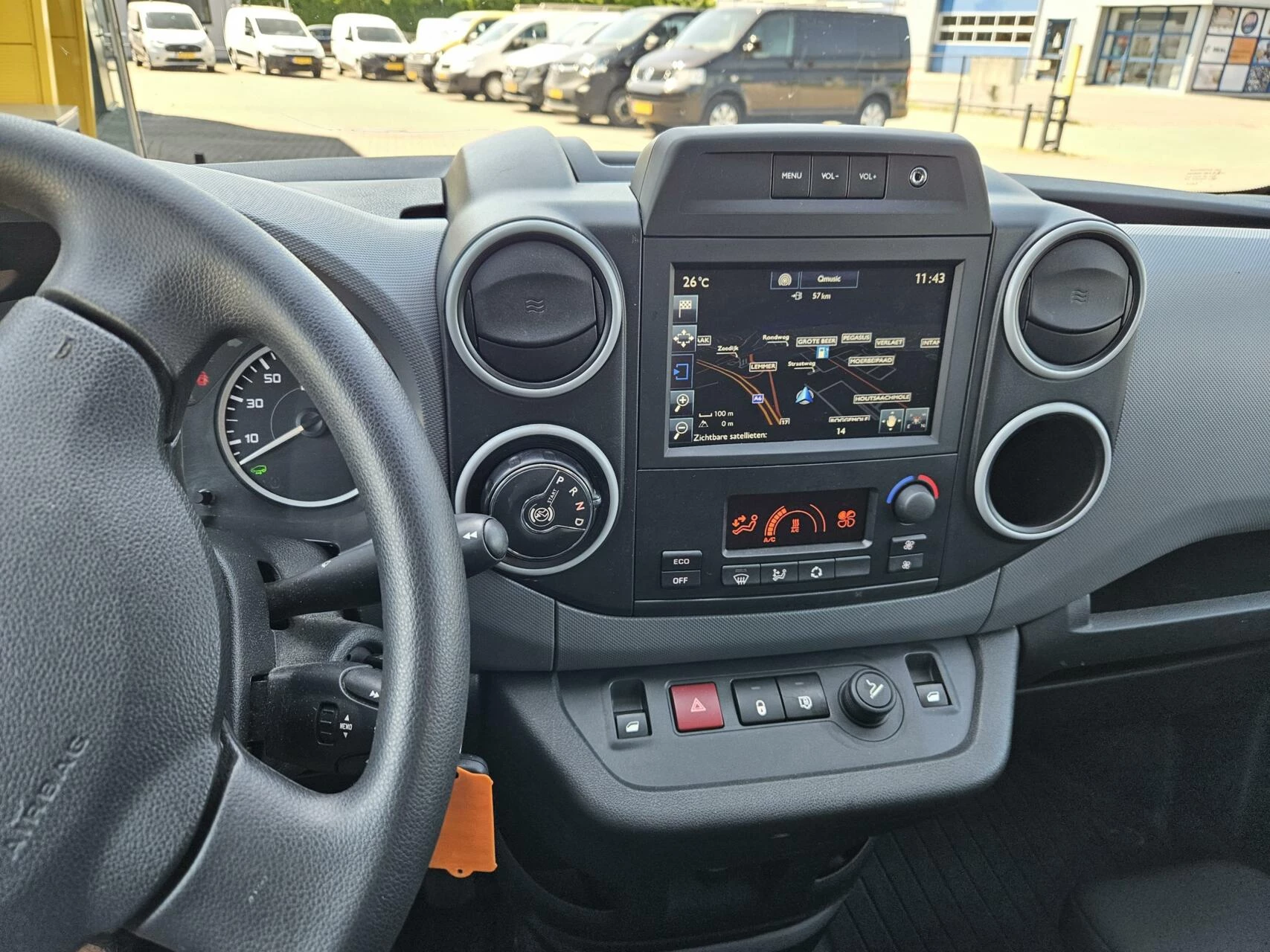 Hoofdafbeelding Peugeot Partner