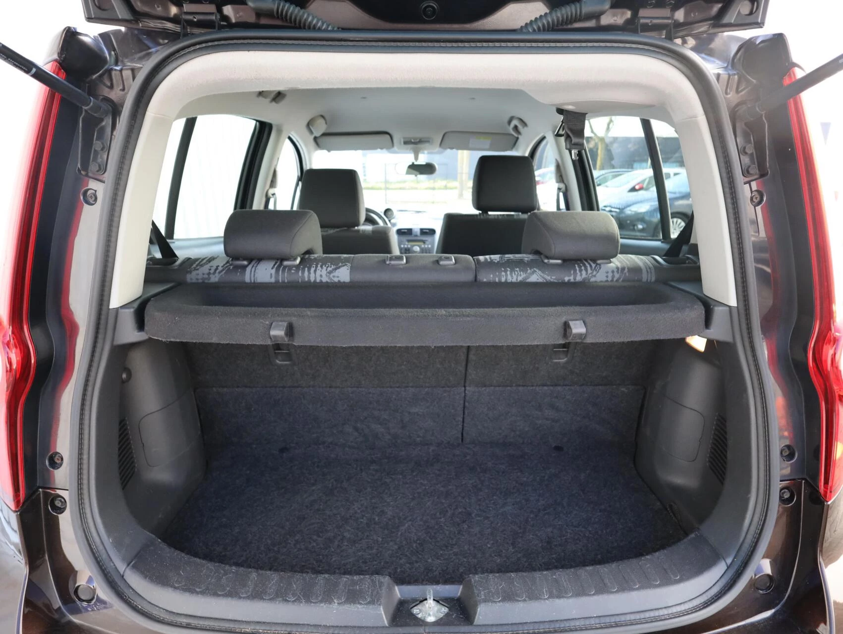 Hoofdafbeelding Opel Agila