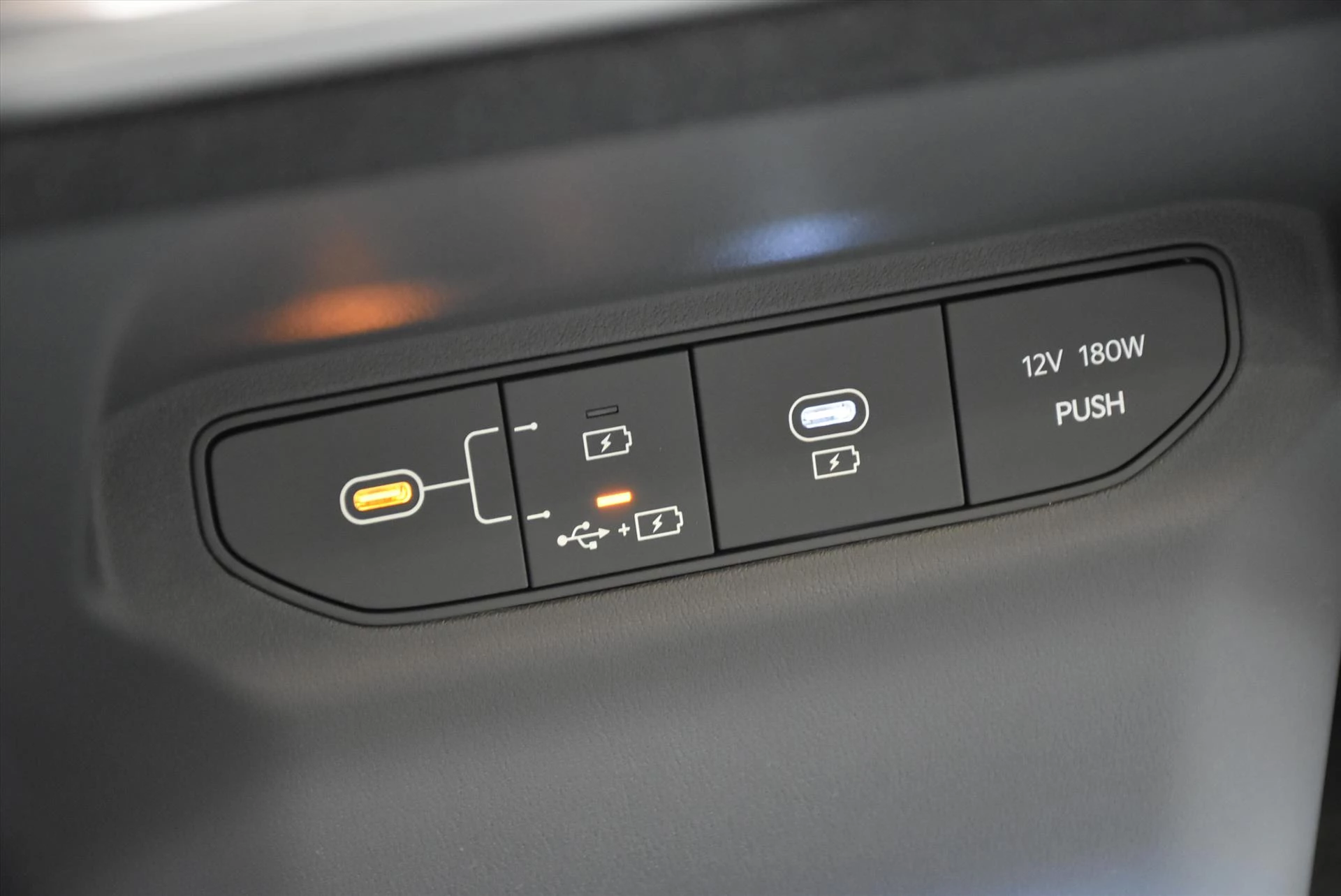 Hoofdafbeelding Kia EV3
