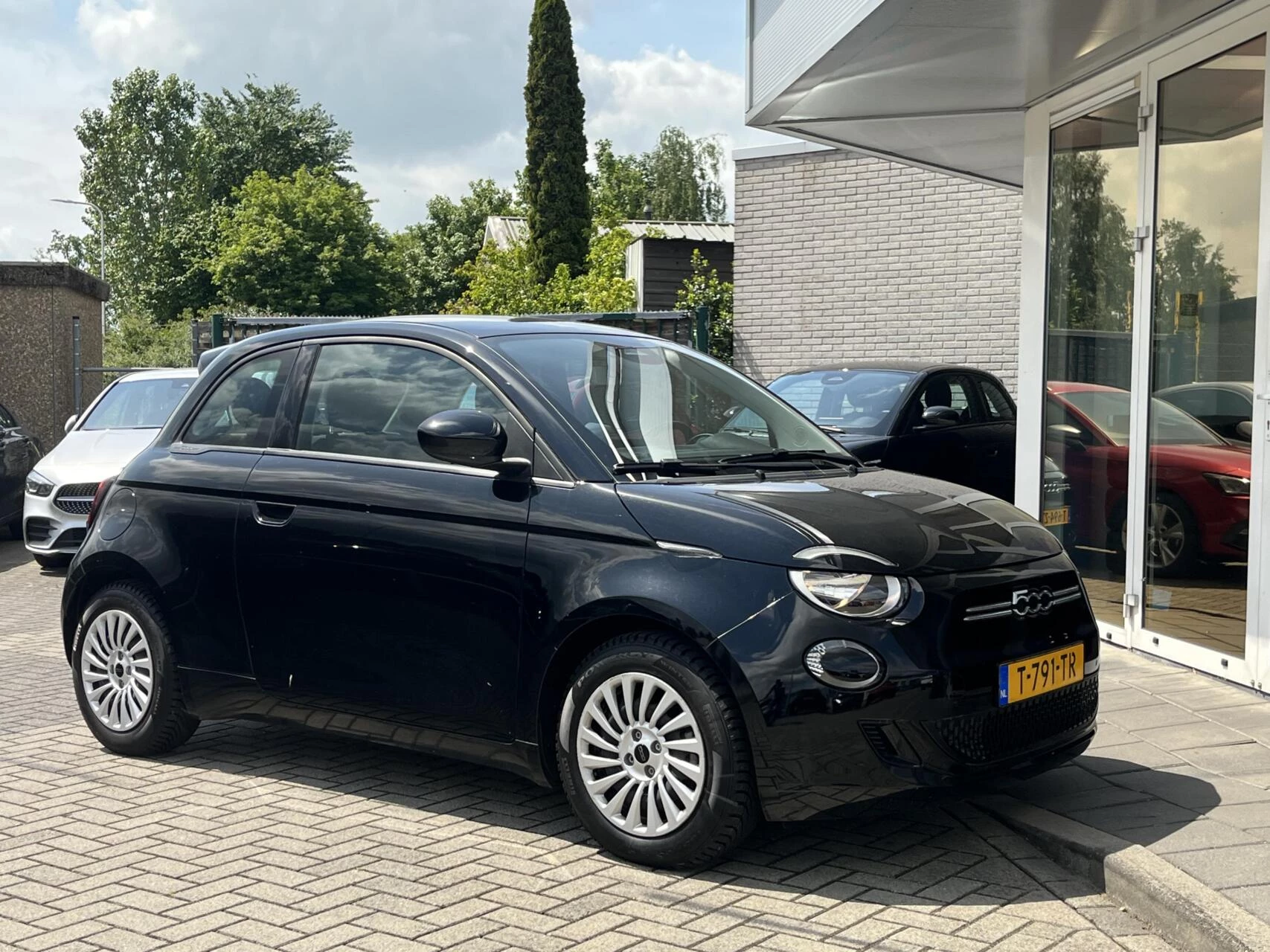 Hoofdafbeelding Fiat 500