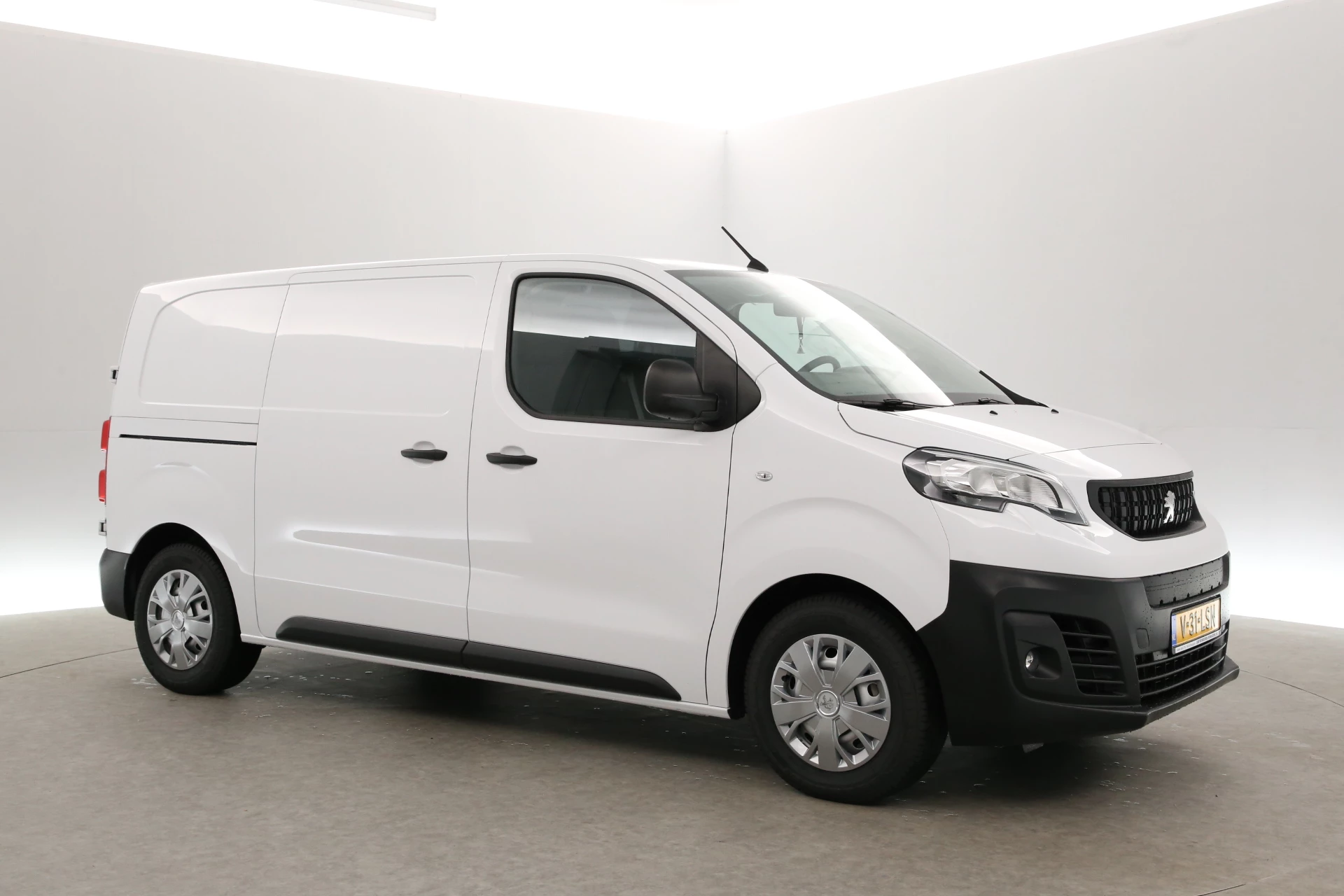 Hoofdafbeelding Peugeot e-Expert