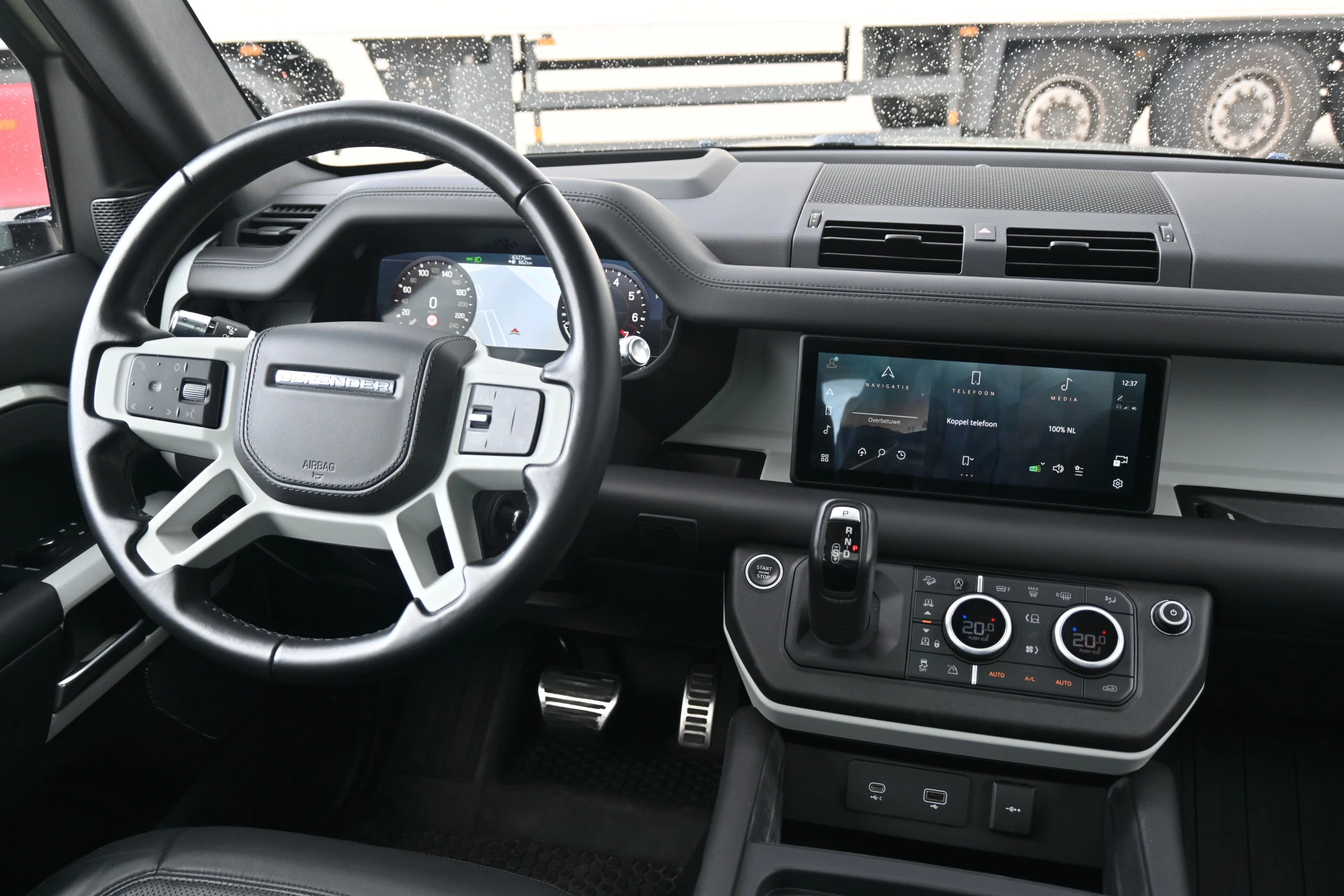 Hoofdafbeelding Land Rover Defender