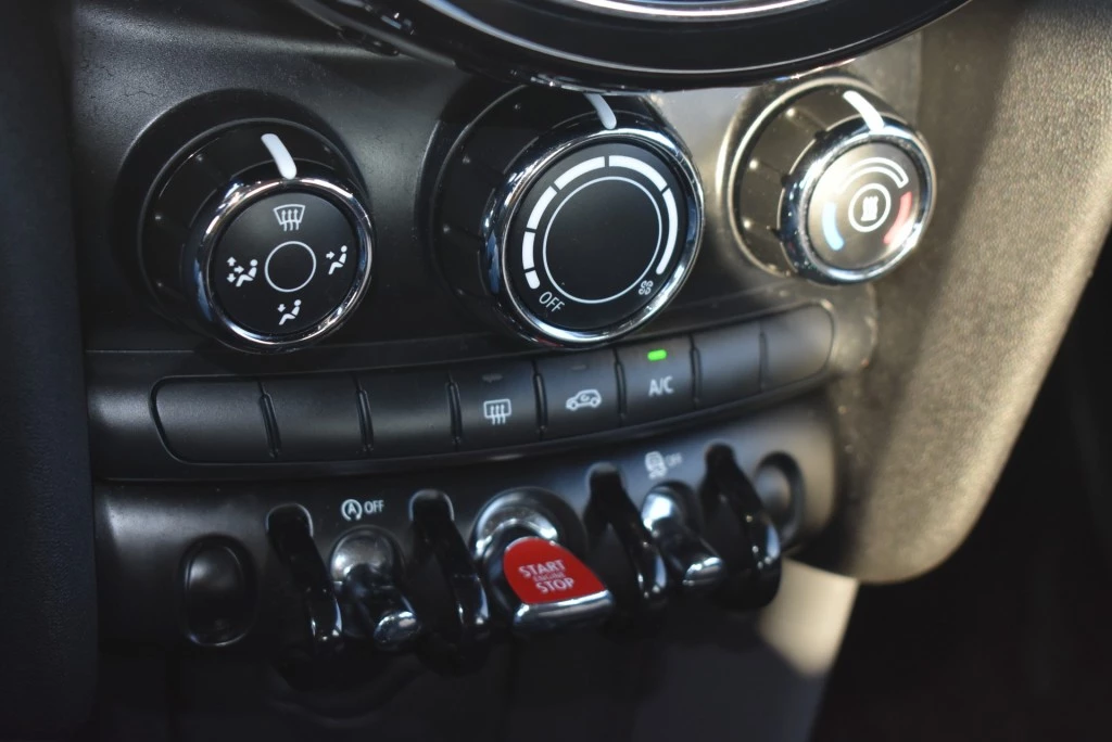 Hoofdafbeelding MINI One