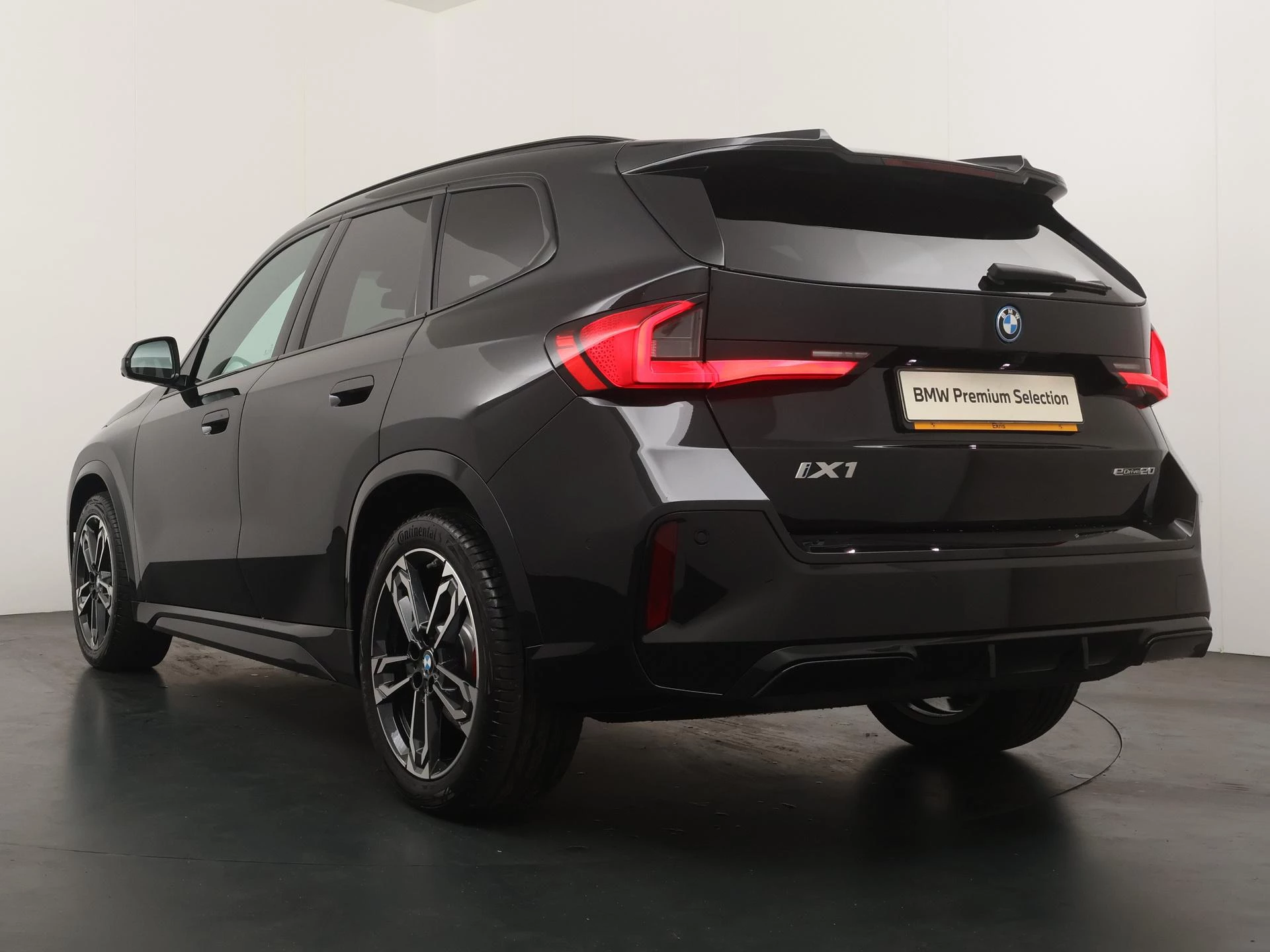 Hoofdafbeelding BMW iX1