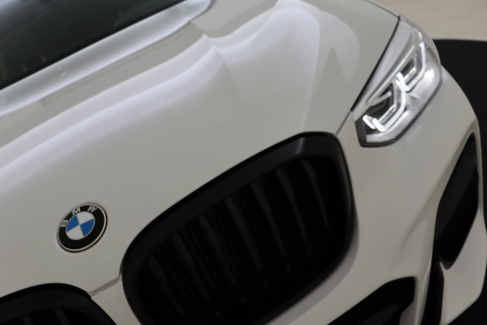 Hoofdafbeelding BMW X4