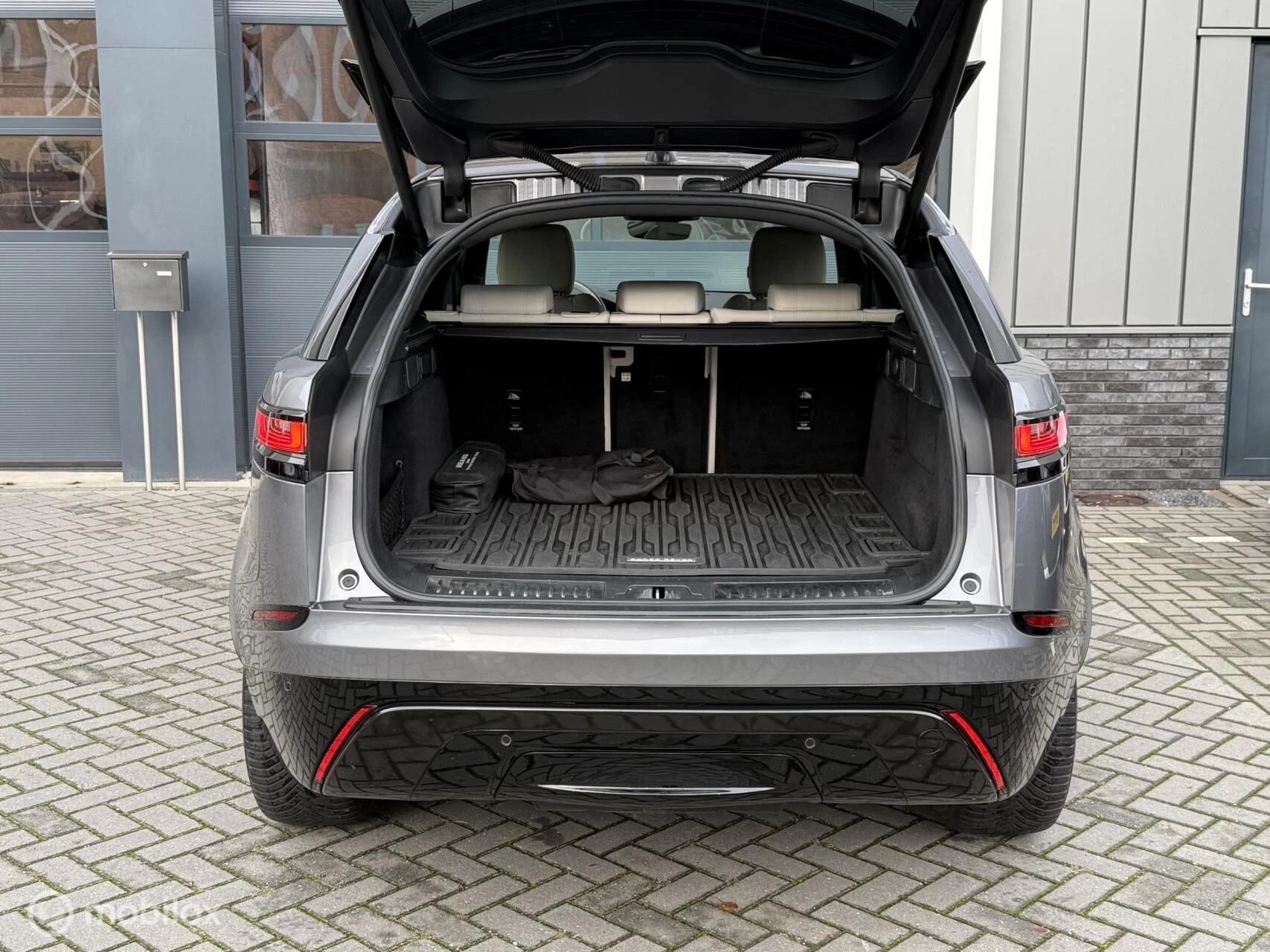 Hoofdafbeelding Land Rover Range Rover Velar