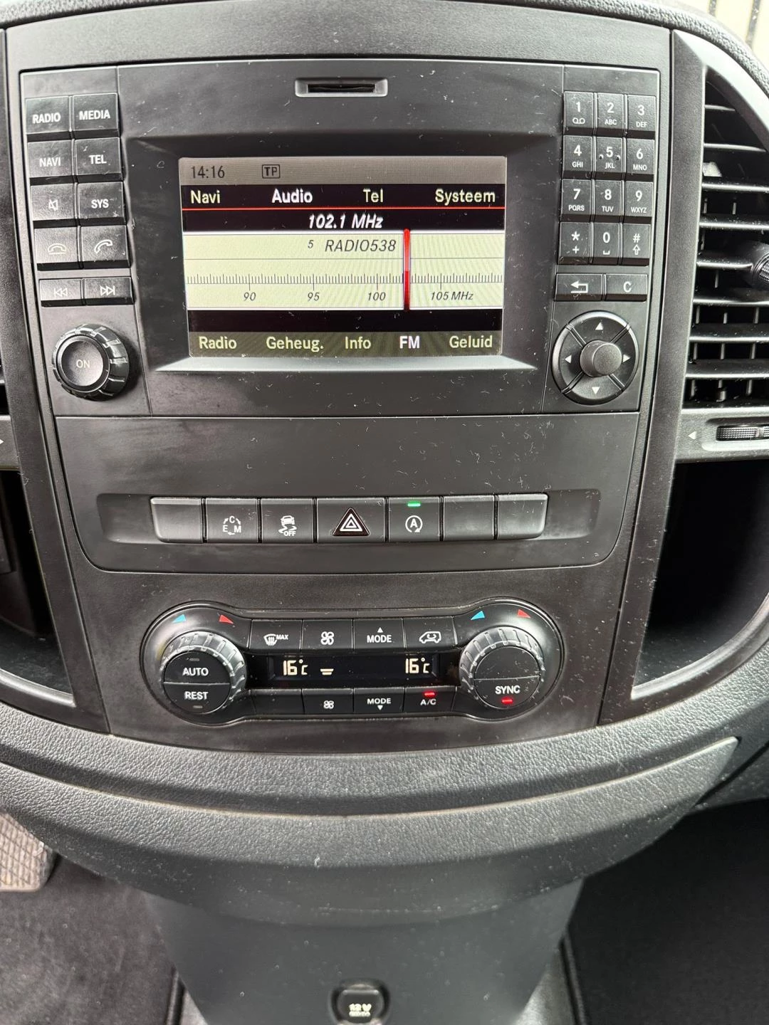 Hoofdafbeelding Mercedes-Benz Vito