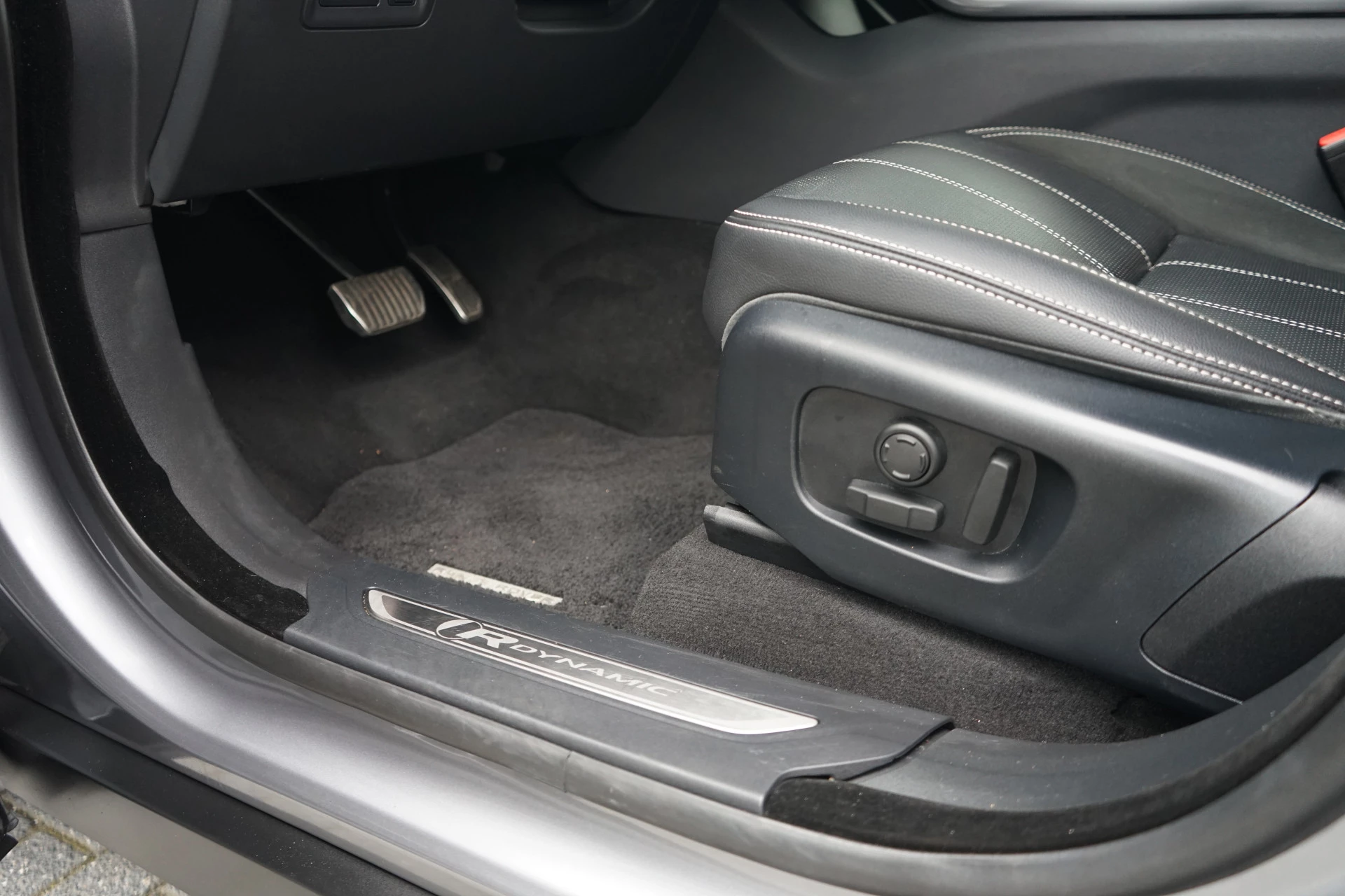 Hoofdafbeelding Land Rover Range Rover Velar