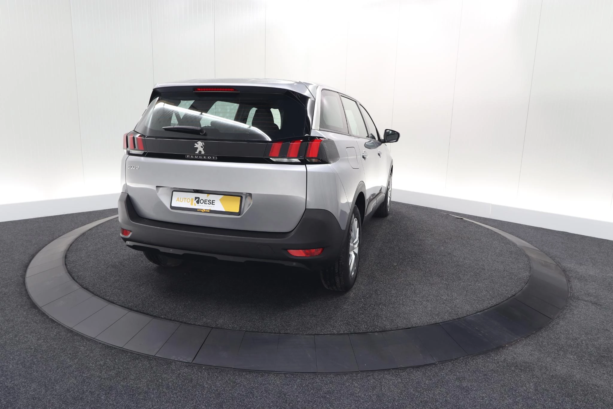 Hoofdafbeelding Peugeot 5008