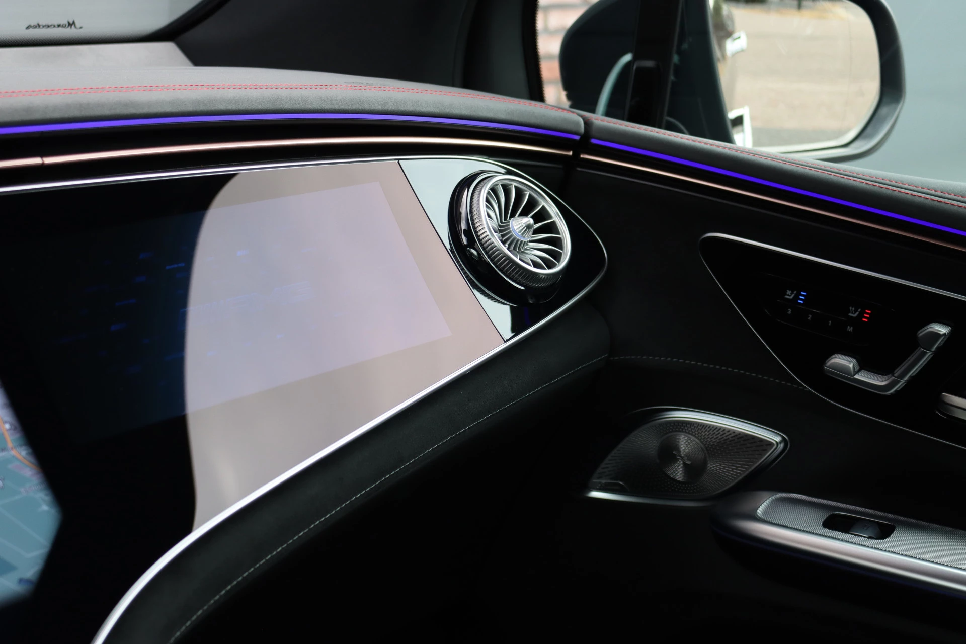 Hoofdafbeelding Mercedes-Benz EQE