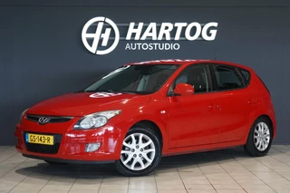 Hyundai i30 2.0i i-Catcher + AUTOMAAT / LEDER / DEALER ONDERHOUDEN / STOELVERWARMING