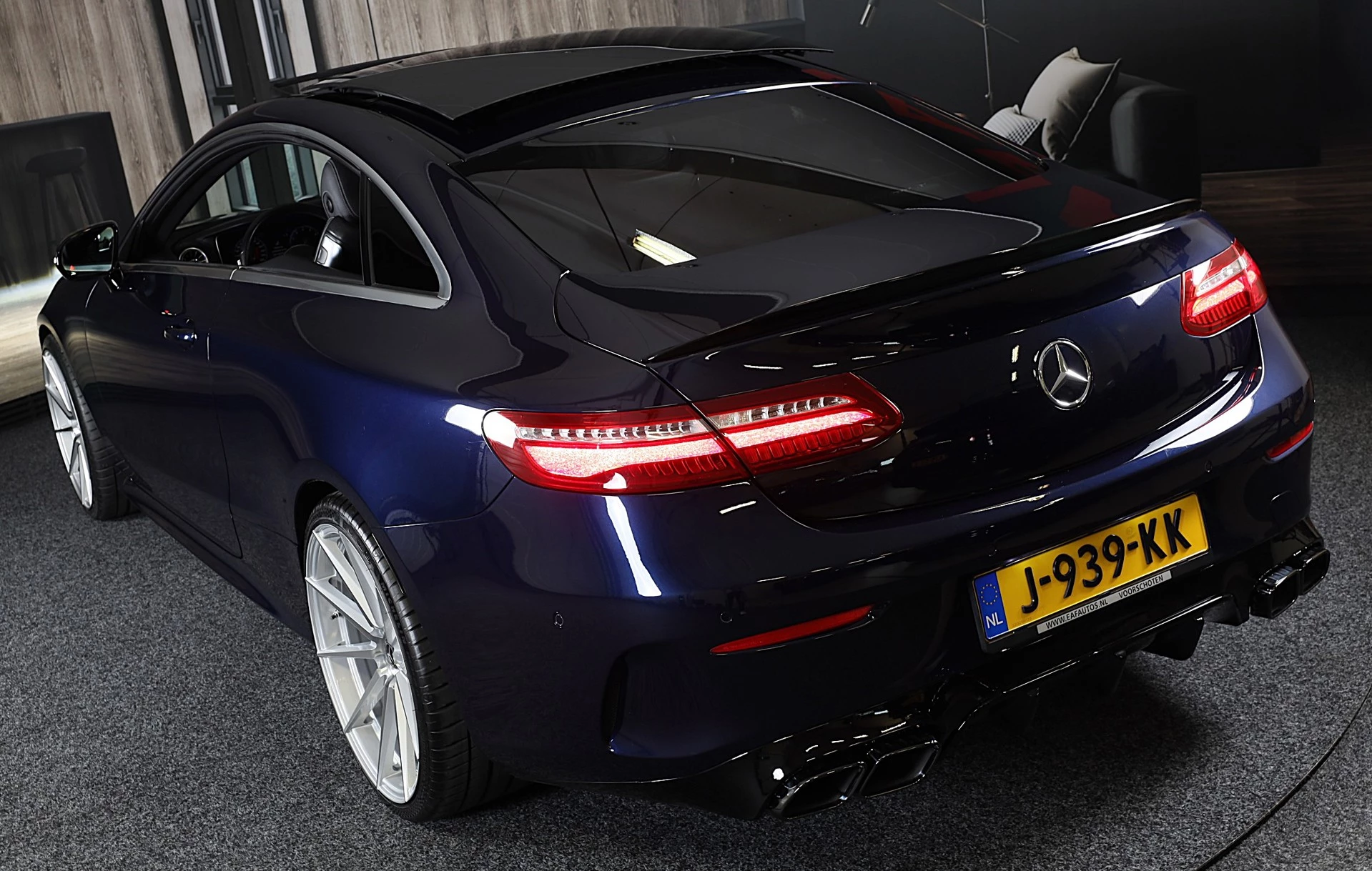 Hoofdafbeelding Mercedes-Benz E-Klasse
