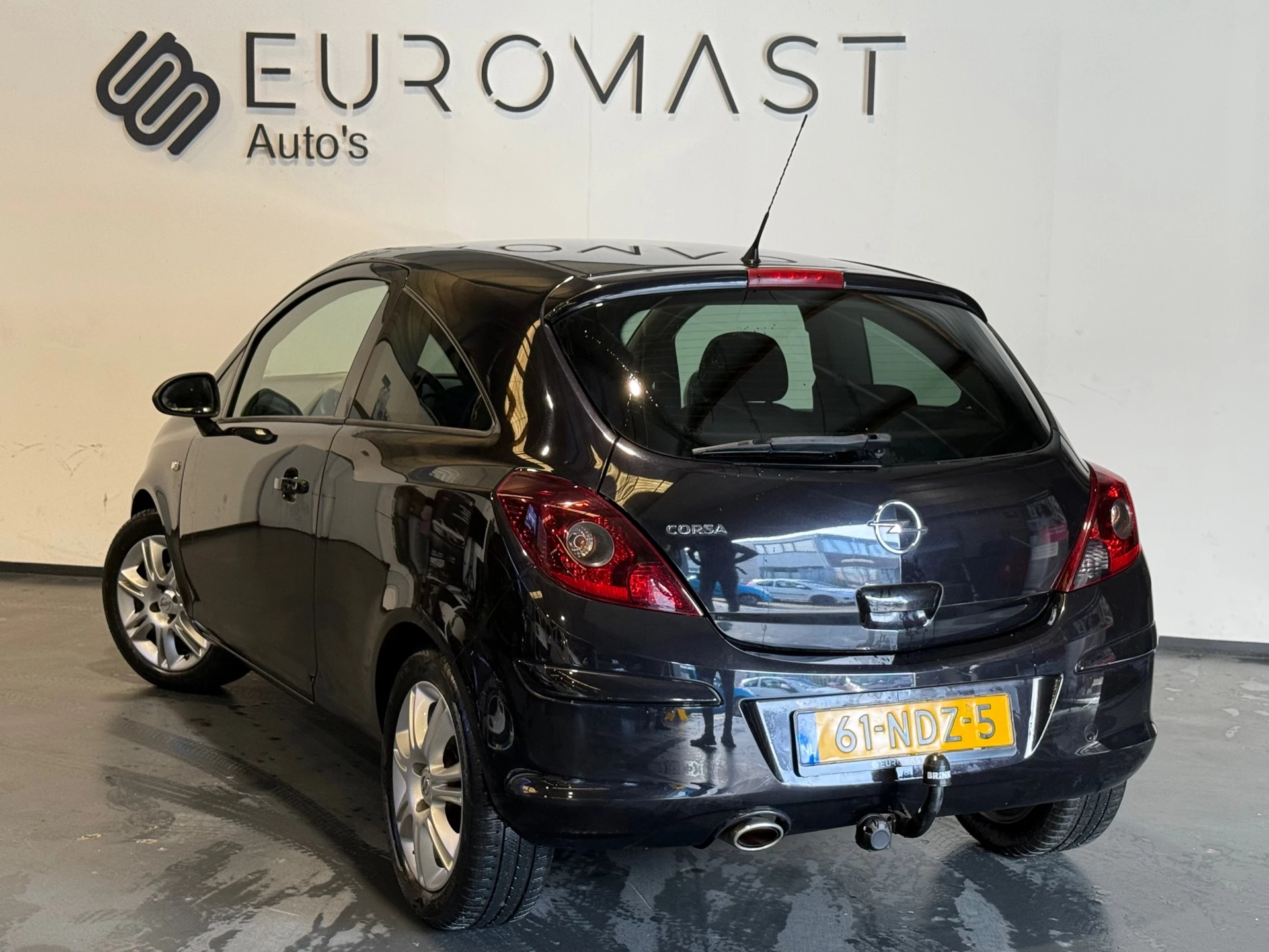 Hoofdafbeelding Opel Corsa