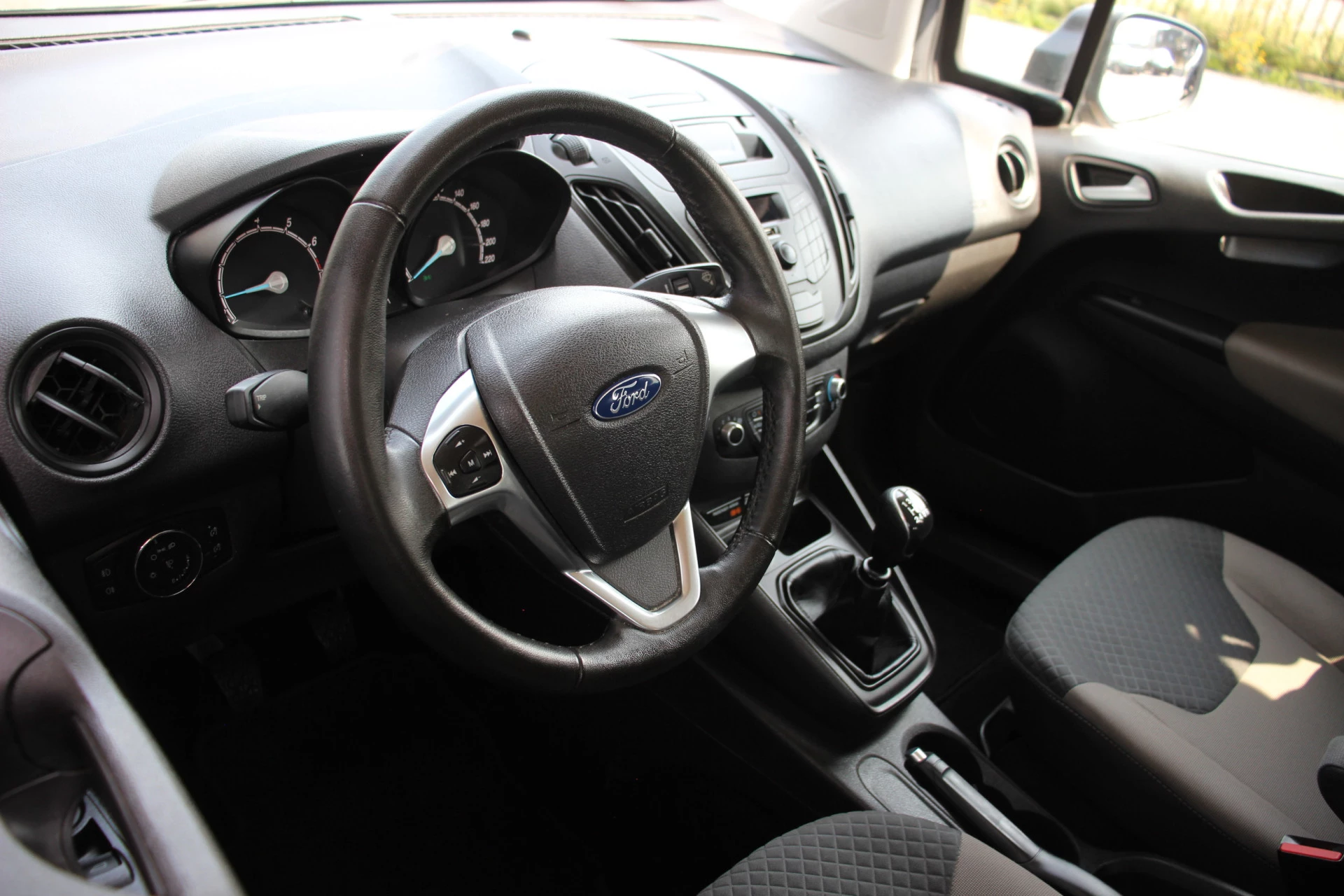 Hoofdafbeelding Ford Tourneo Courier