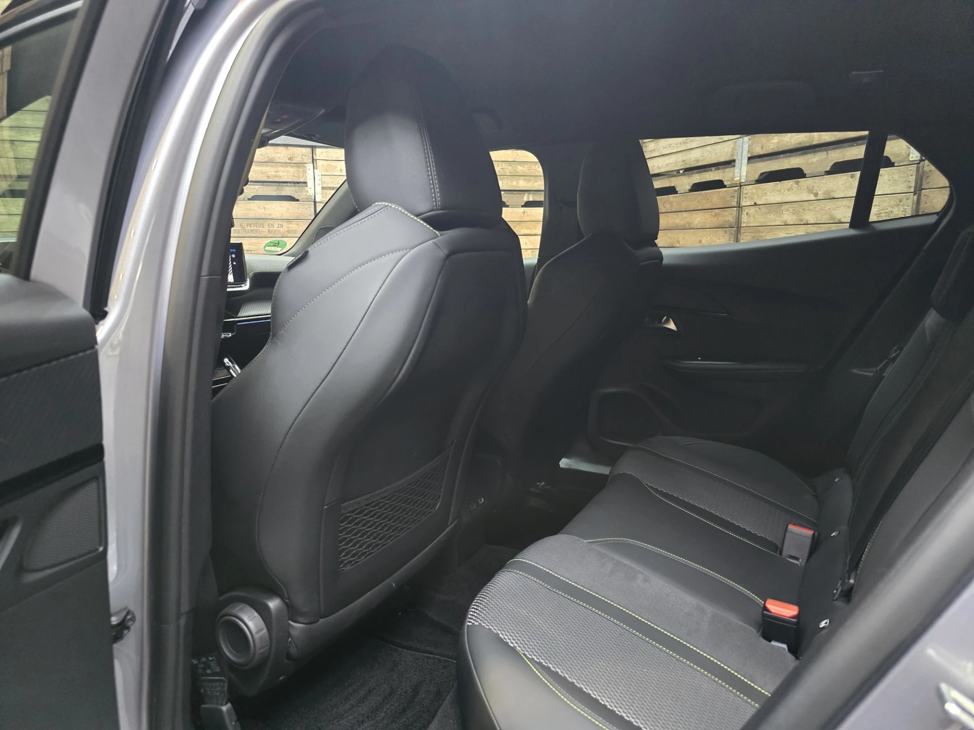 Hoofdafbeelding Peugeot e-2008