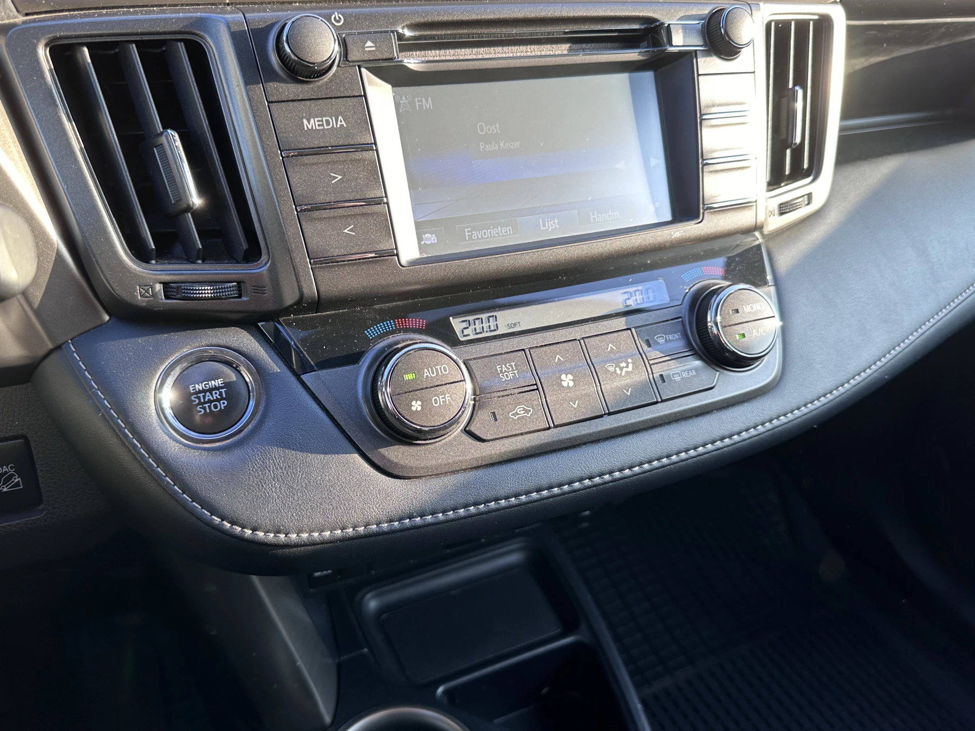Hoofdafbeelding Toyota RAV4